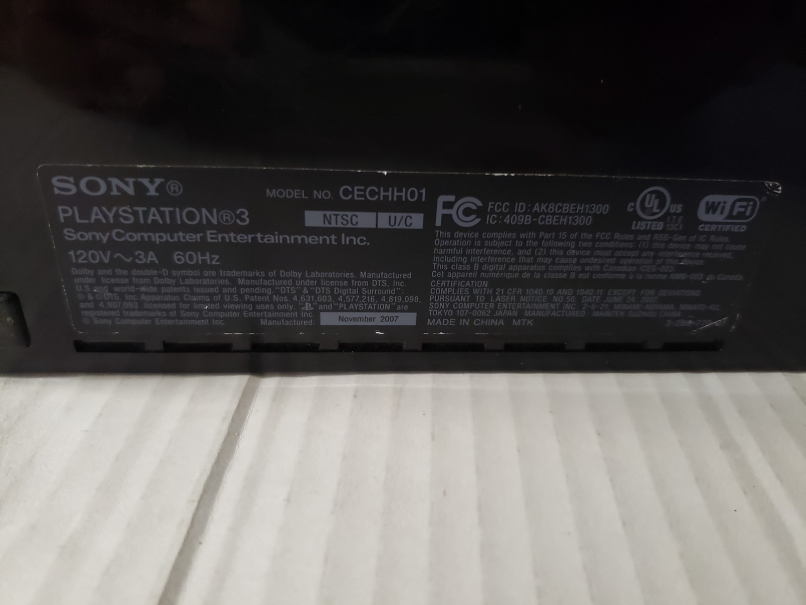 Sony PlayStation 3 Black Model CECHH01 PS3 Console W/controller