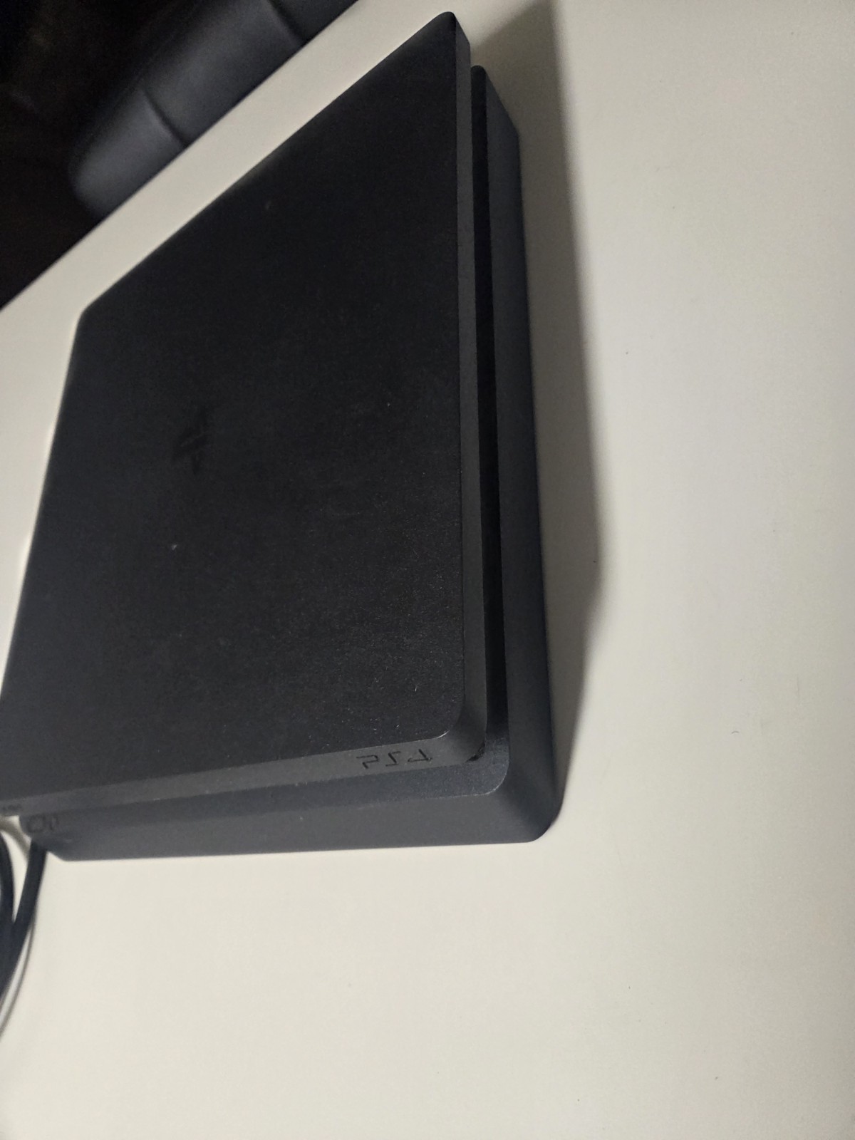 Sony PlayStation 4 Slim Black Console Wi-Fi HDMI USB-A