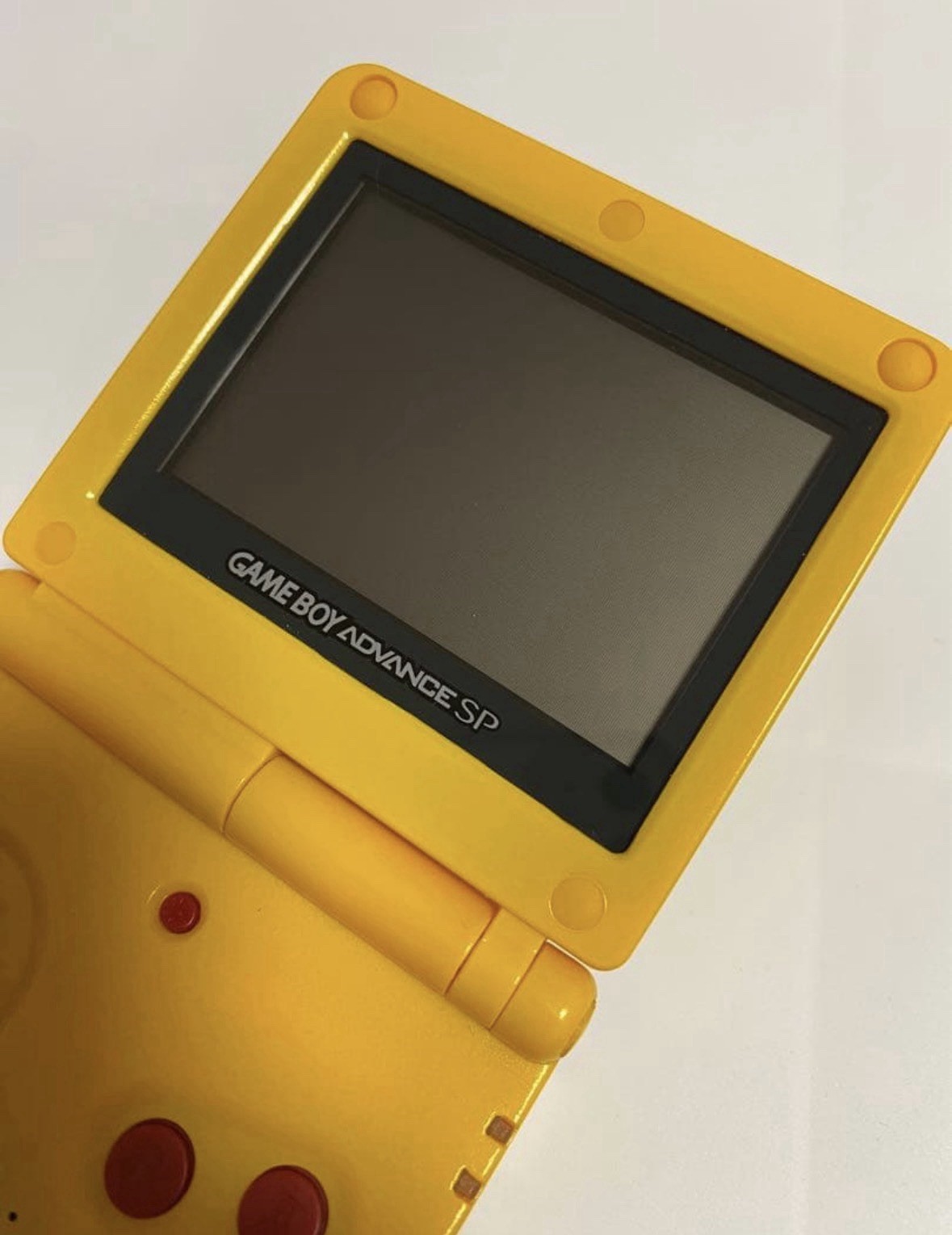 Gameboy Advance SP Pokemon Pikachu Yellow Version Nintendo system used