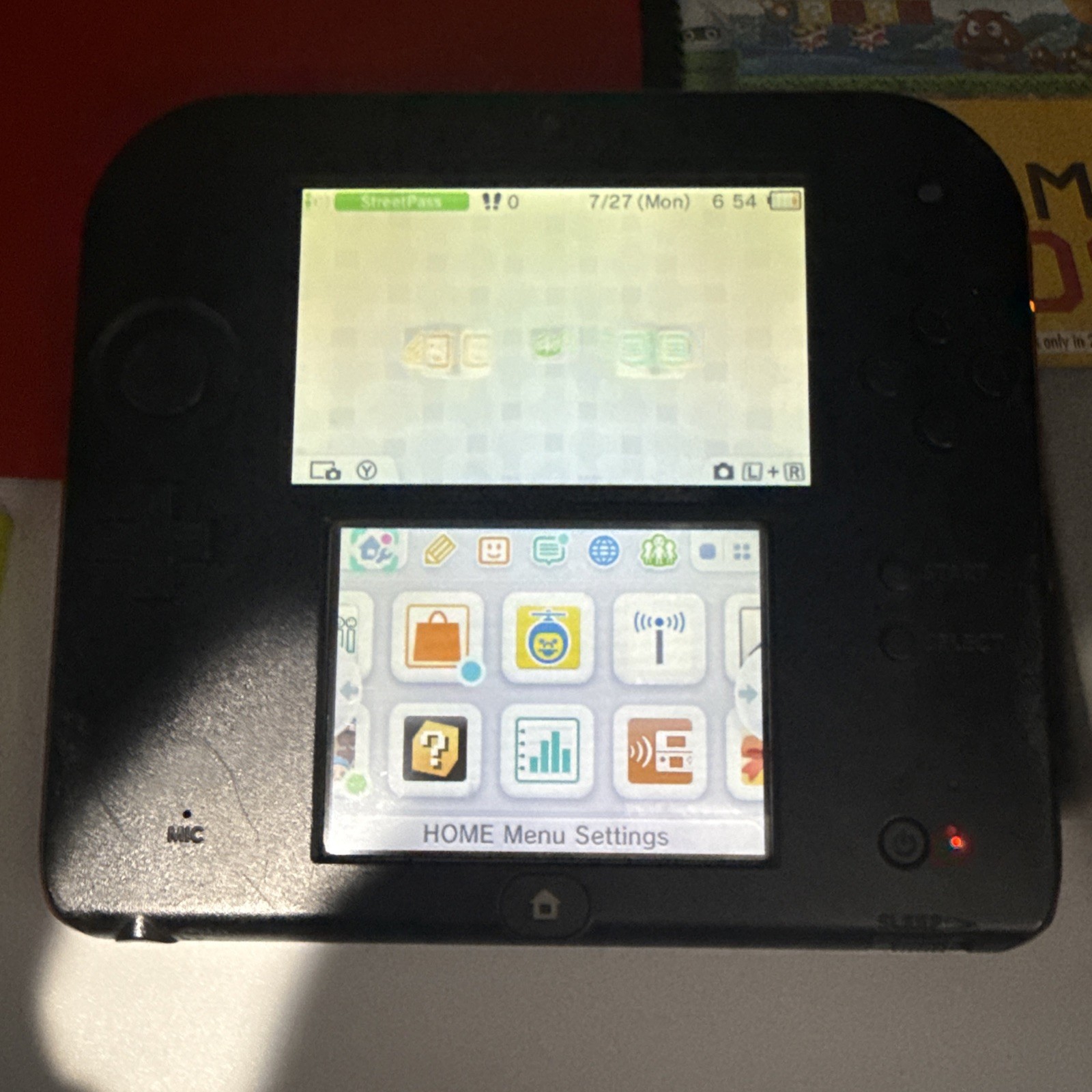 Nintendo 2DS Handheld Game Console FTR-001 Black Red – Game, Charger, & Case