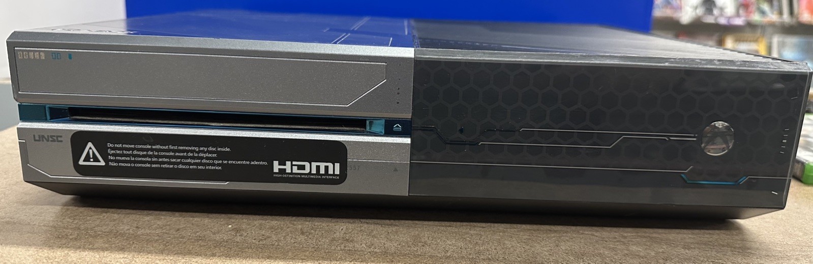 Microsoft Xbox One 1TB Console – Halo 5 Guardians Limited Edition