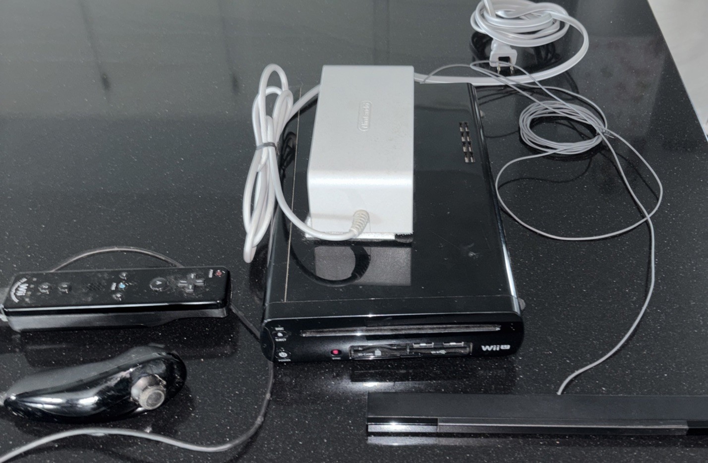 Nintendo Wii U Black 32GB WUP-101 02 – Tested/Works