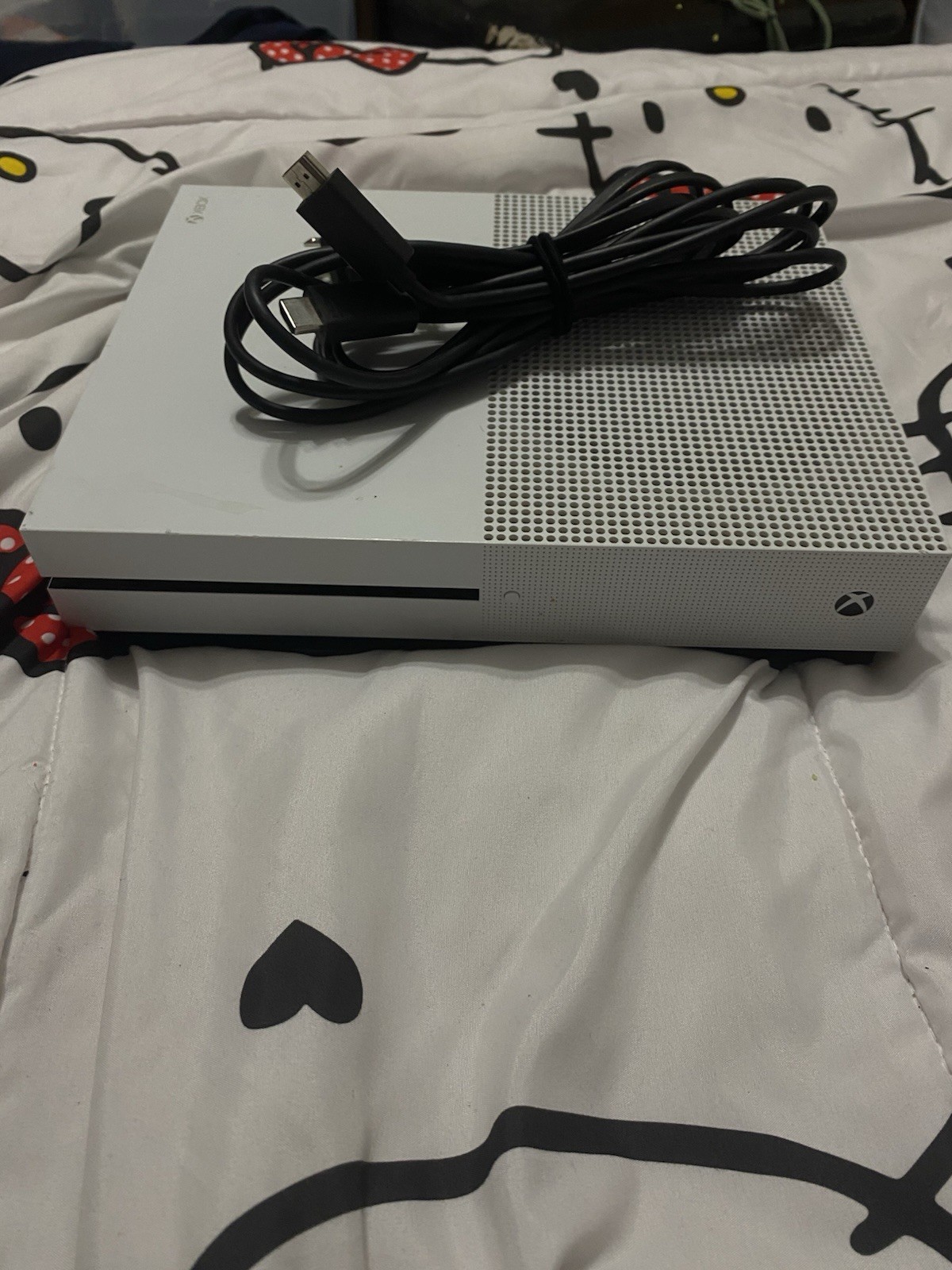Microsoft Xbox One S 1TB White Console 4K UHD Blu-Ray Wi-Fi w/ Power Cord