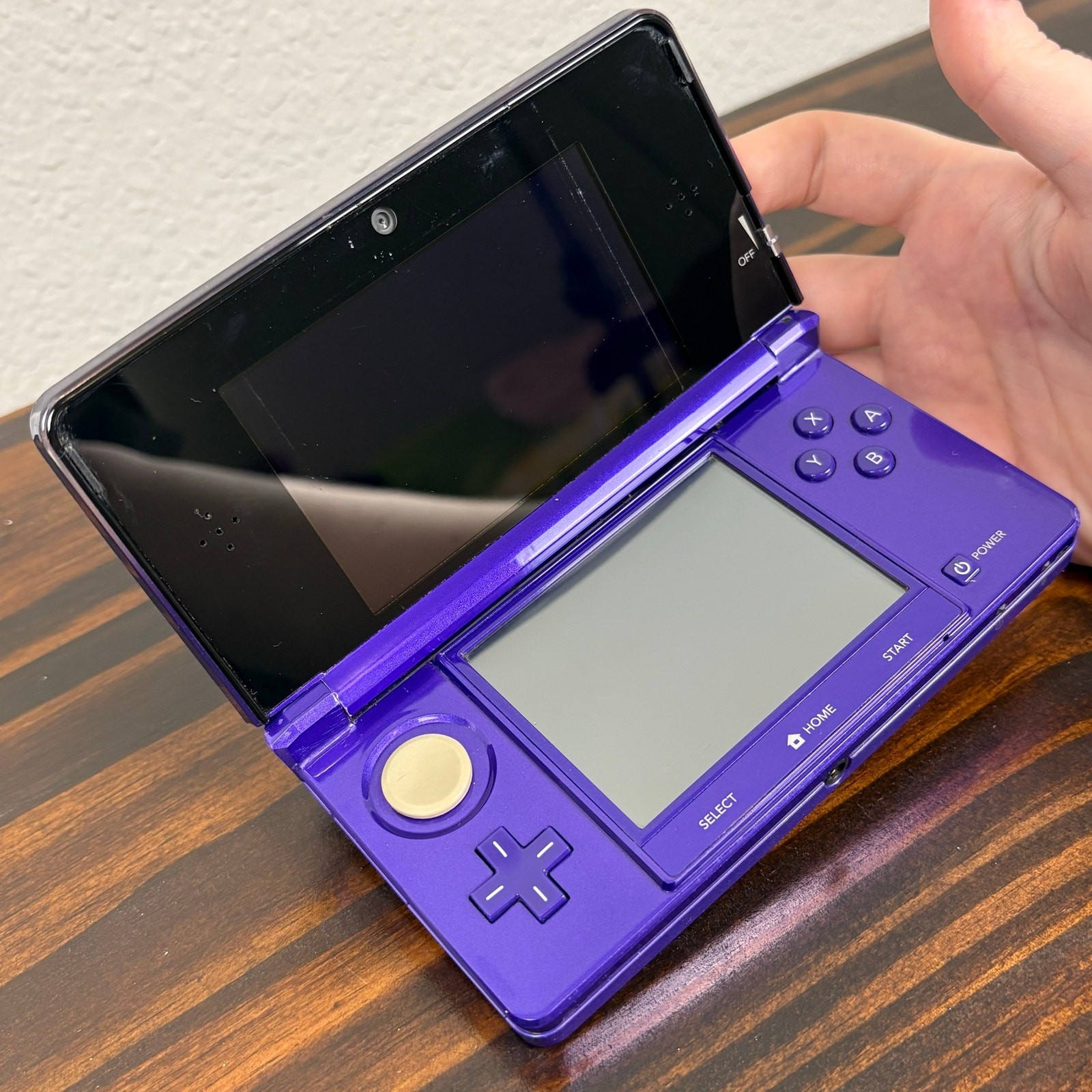 Nintendo Purple 3DS FOR PARTS NOT TESTED No Charger Handheld Portable Device