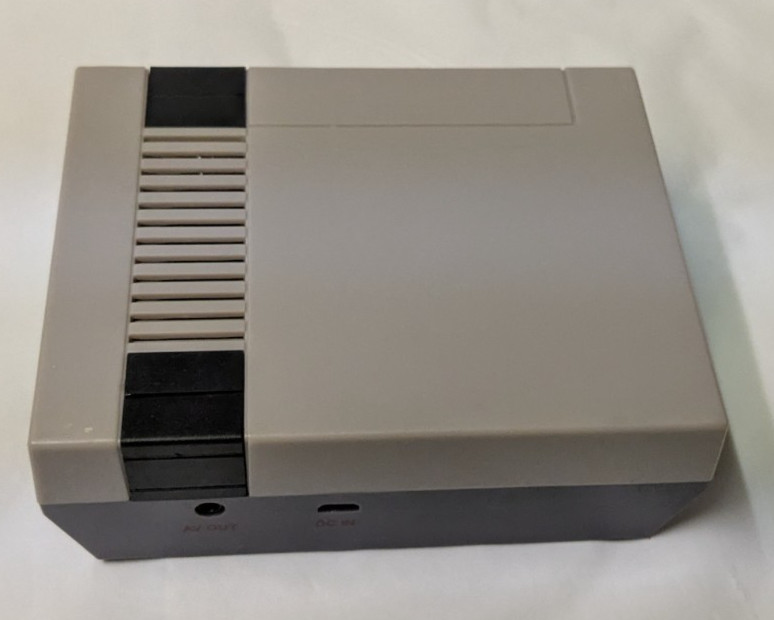 Nintendo NES Classic Edition Mini Console Over 600 Games All Parts Present