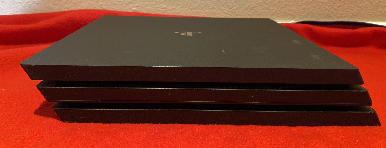 Sony PlayStation 4 PRO PS4 1 TB 4K Console Bundle Wireless Controller Game Cords