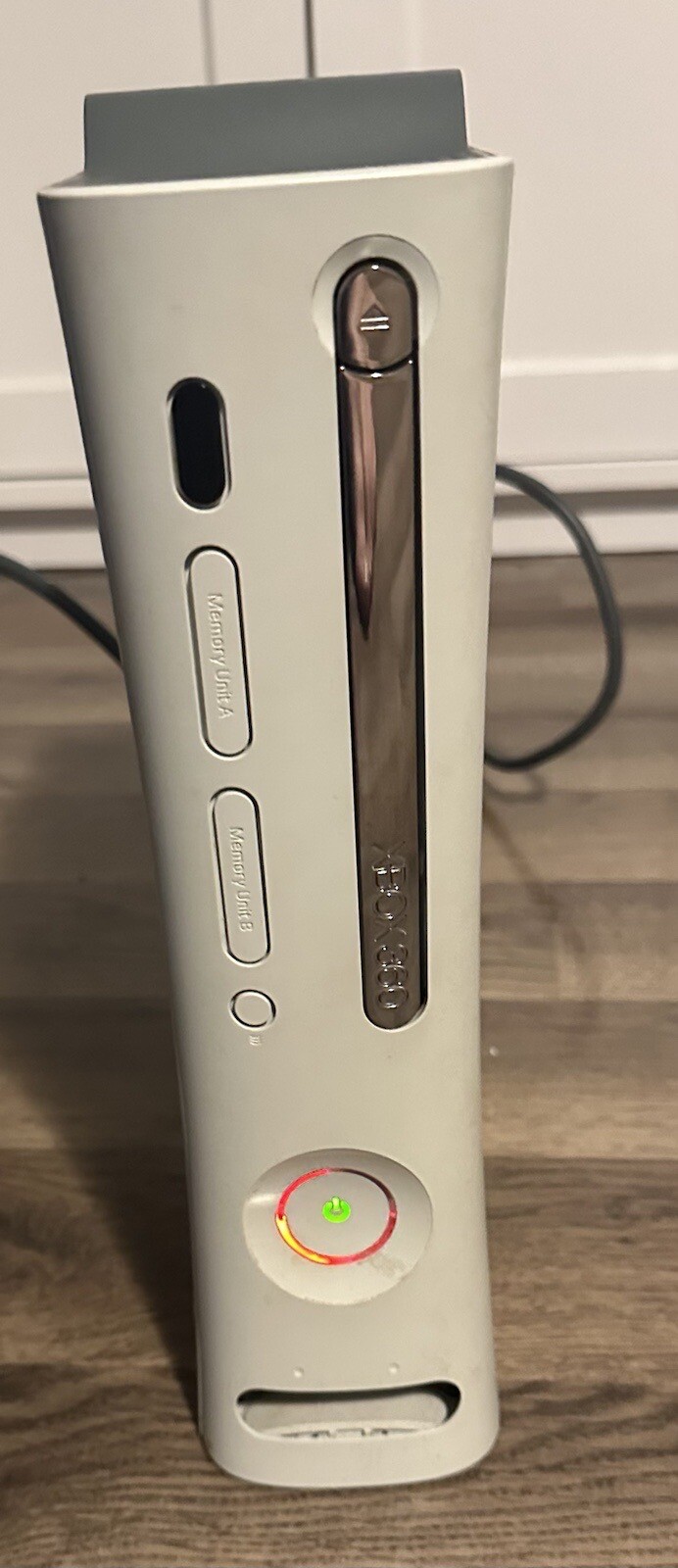 Microsoft Xbox 360 White 60gb Red Ring Plus Games Headset