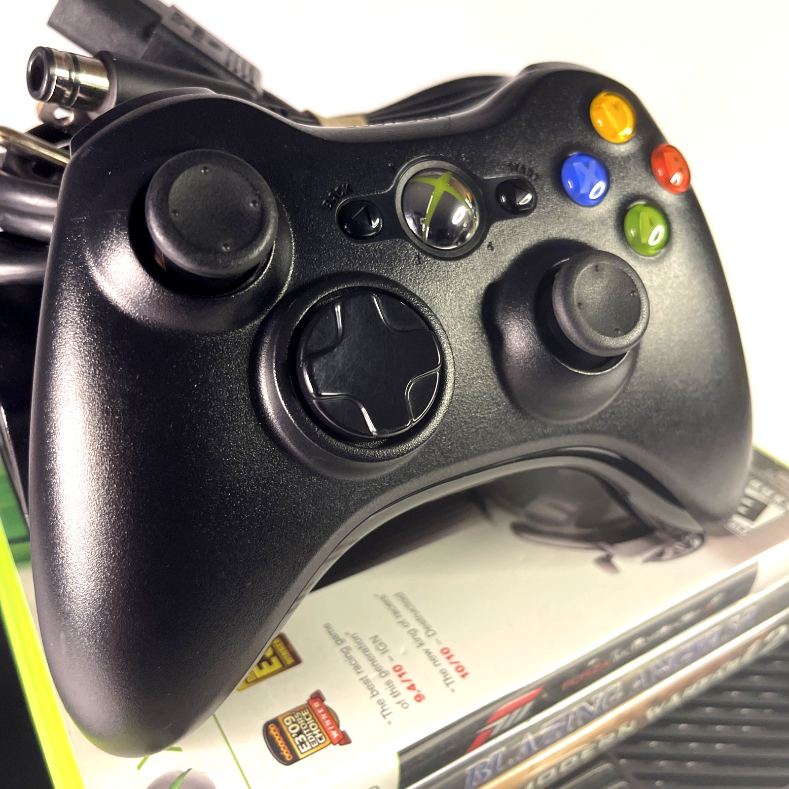 Microsoft Xbox 360 E 4GB Console Bundle OEM Controller Power Supply Games Tested