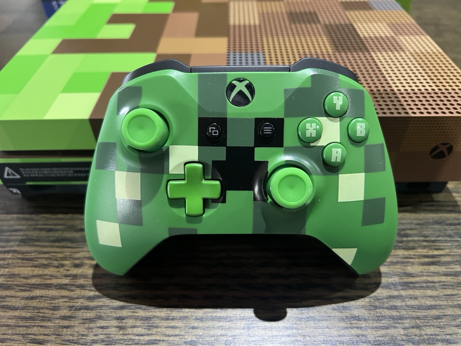 Microsoft Xbox One S 1TB Minecraft Limited Edition Console – Excellent Condition