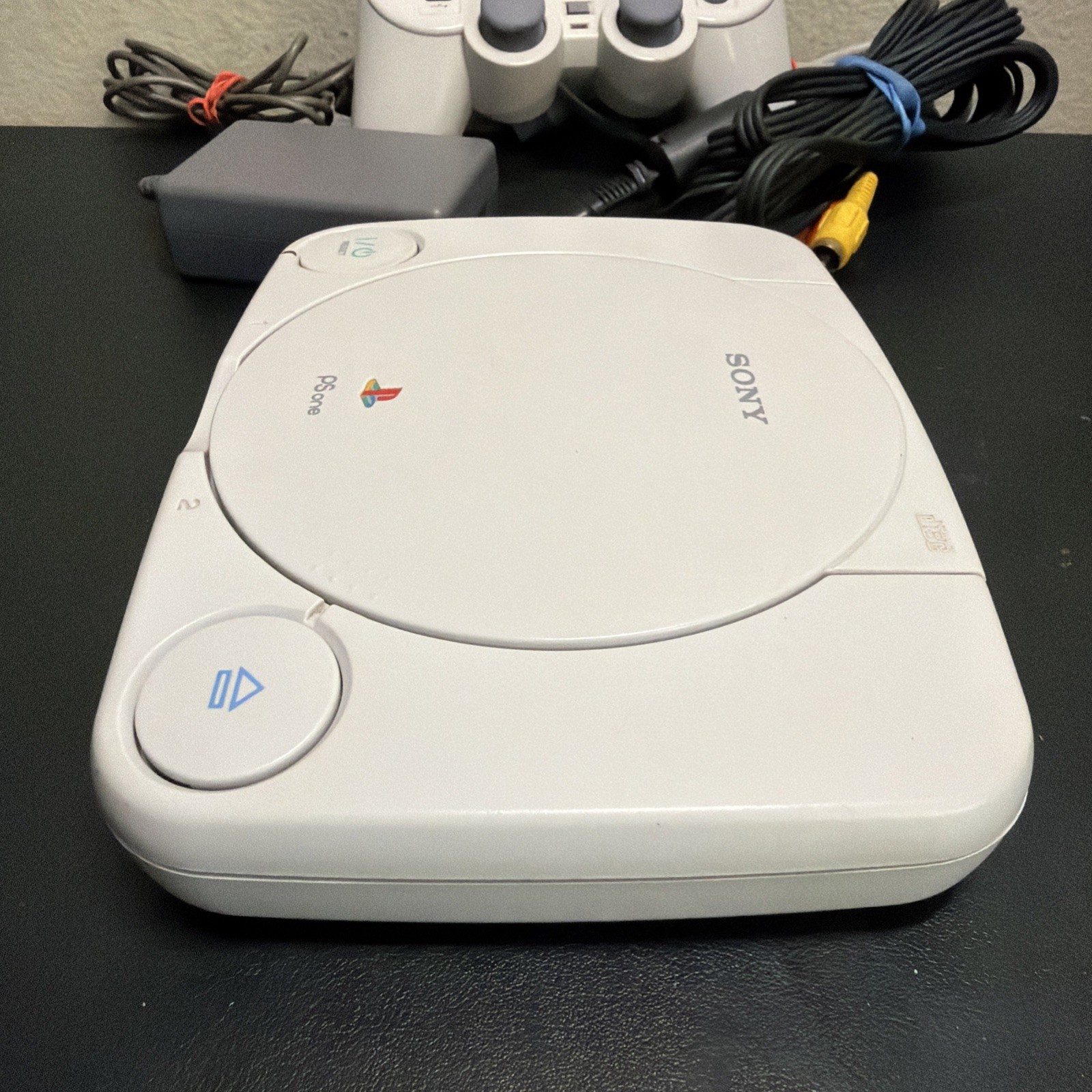 Sony PlayStation 1 PSOne White Console Video Game System SCPH-101