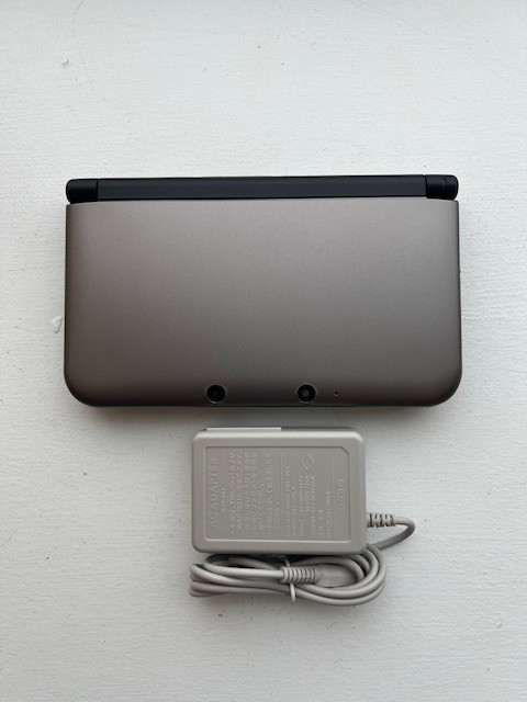 Nintendo 3DS XL Console – Gun Metal Gray – Custom New Shell – 16GB SD Card