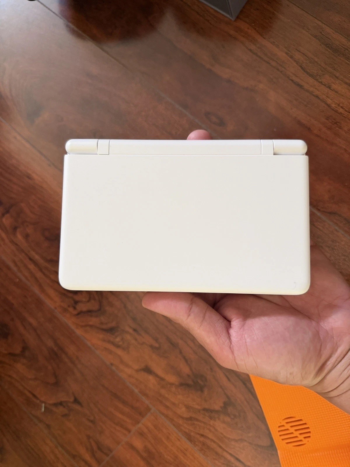 AYN Thor Pro – 256gb Storage 12GB RAM – White – BATCH 4