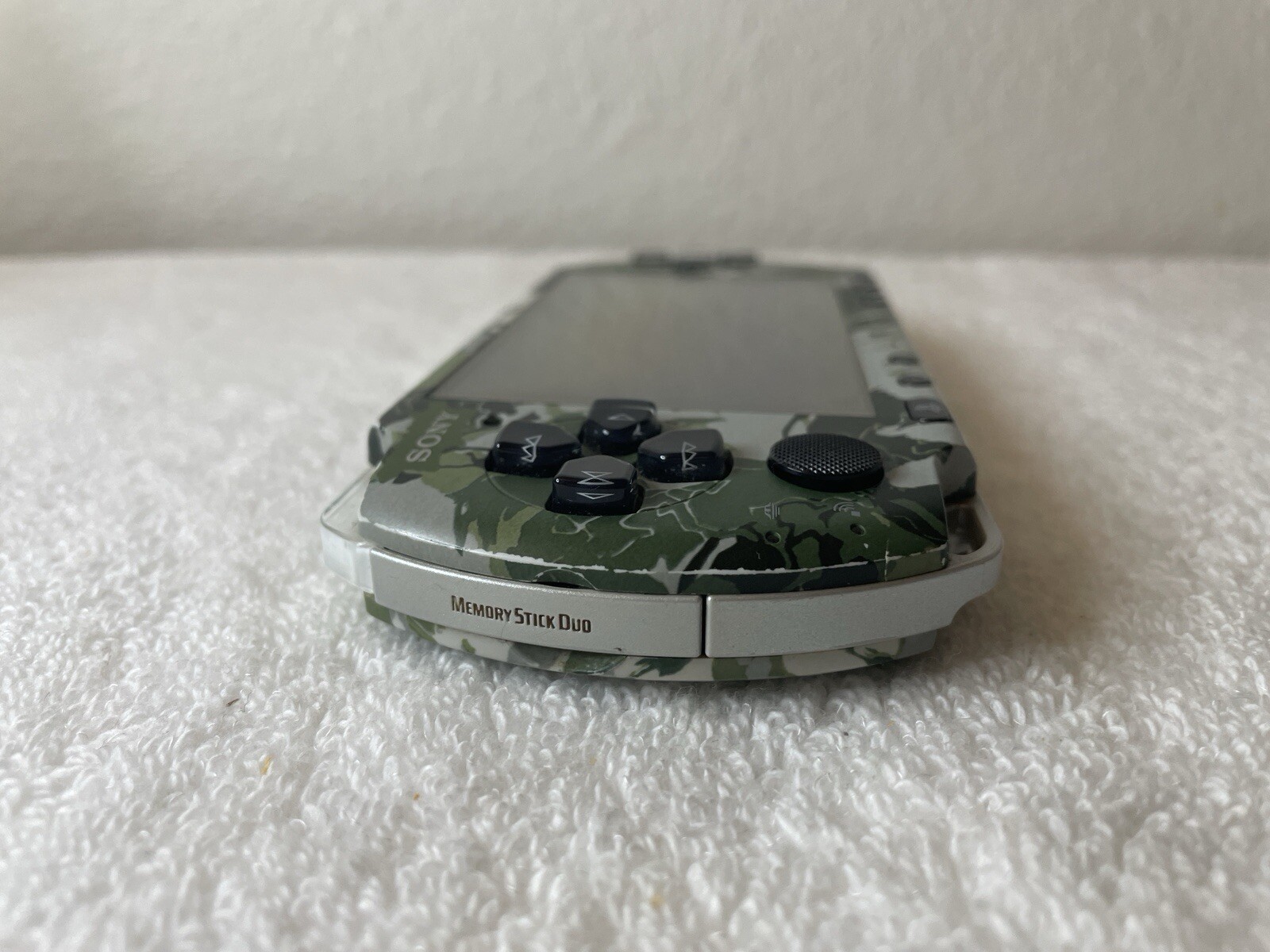 Sony PSP-3001 USA Metal Gear: Peace Walker Big Boss Limited Edition Console-RARE