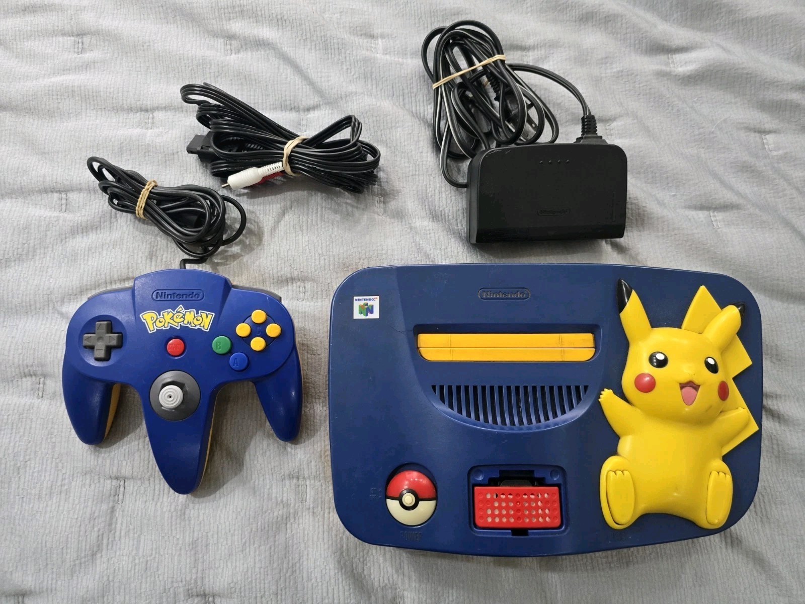 Nintendo 64 Pokemon Edition Pikachu Console W/Oem Controller US Model Authentic