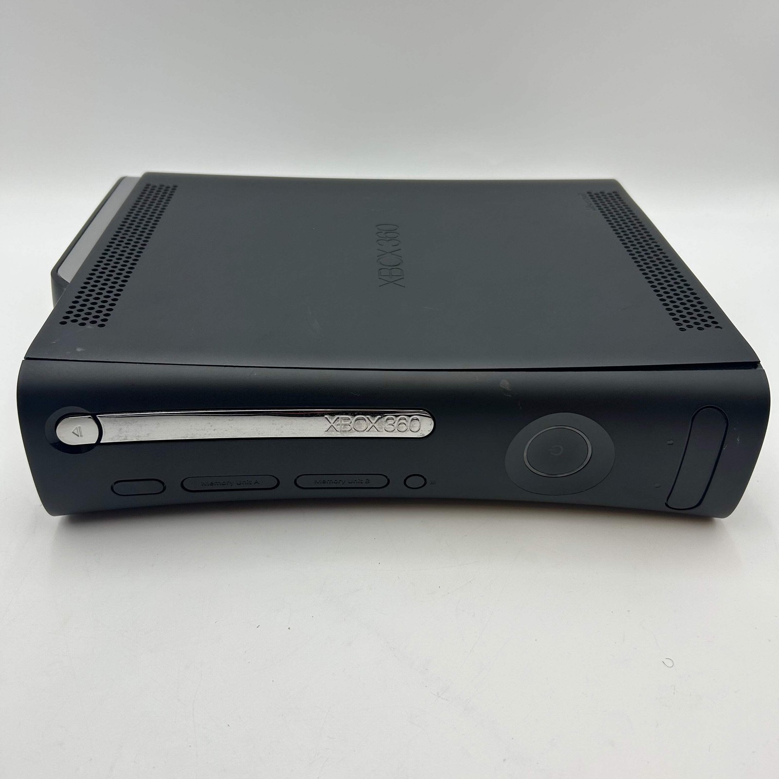 Microsoft Xbox 360 Pro 2005 Console Black 120GB w/ 2 Controllers & Cables *READ*