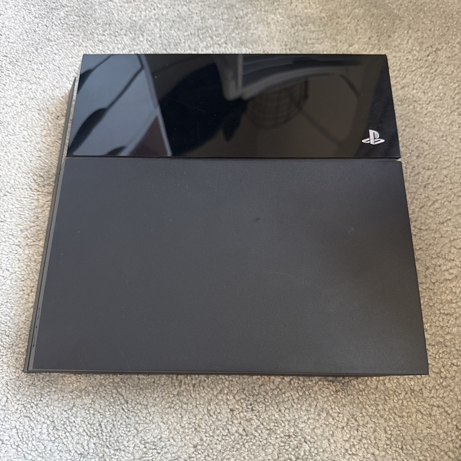 Sony PlayStation 4 500GB Gaming Console Only – Black CUH-1001A -FREE SHIPPING