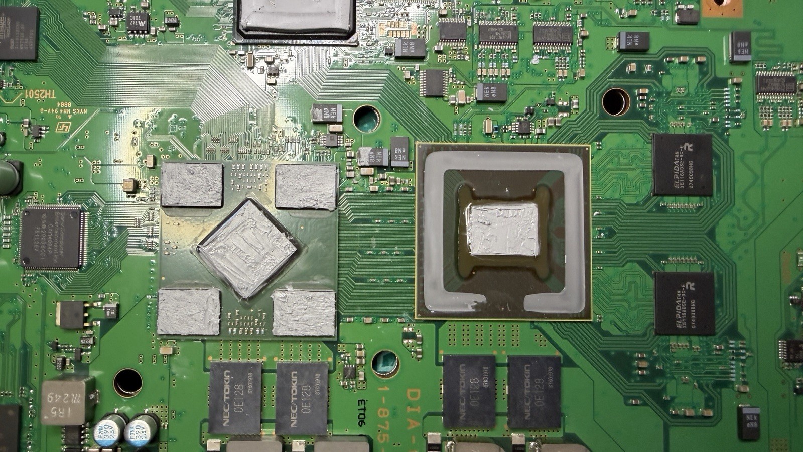 Sony PlayStation 3 40GB Console CECHH01 – Delid, Thermal Paste, Tested