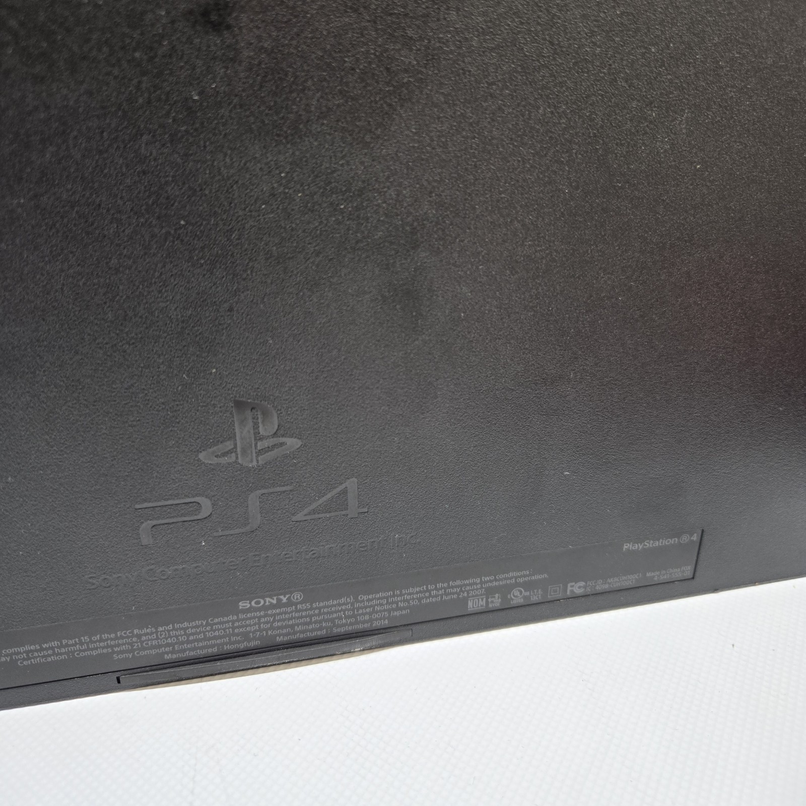 Sony PlayStation 4 PS4 CUH-1115A 500GB Black Console Bundle Skyrim Cords Control