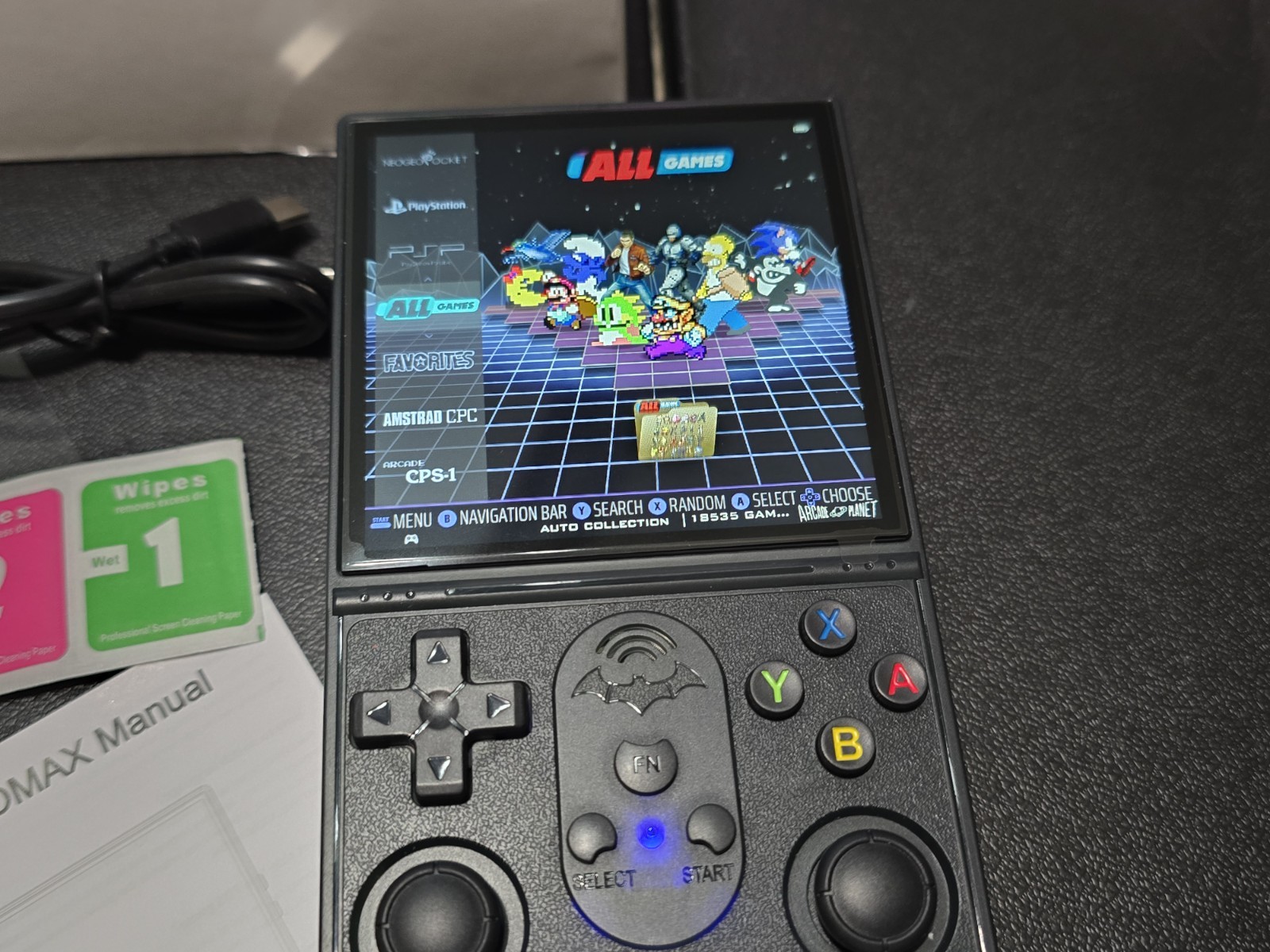 R36Pro MAX Retro Handheld Video Game Console IPS Screen BLACK Nes Sega Ps