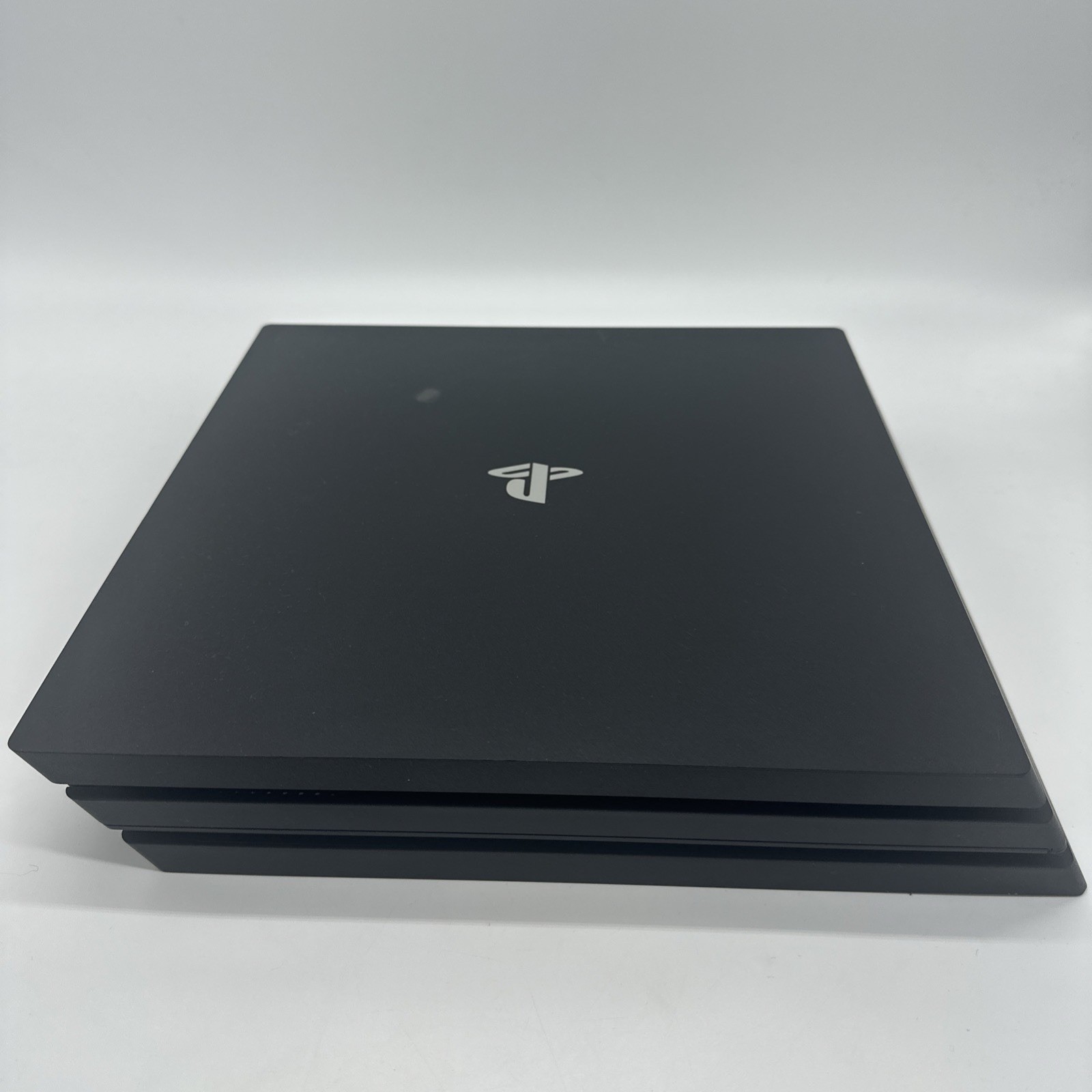 Sony PlayStation 4 PS4 Pro 1TB Black CUH-7115B Bundle – Rose Gold OEM Controller