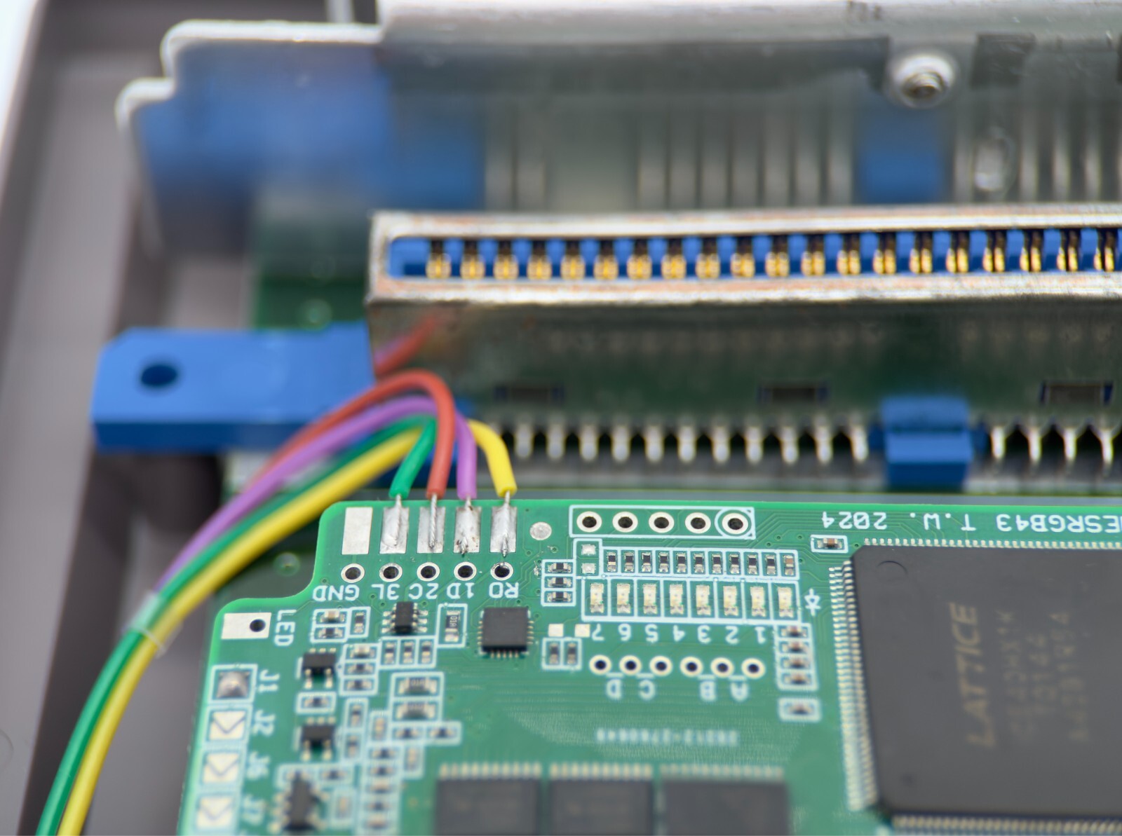 AV Famicom (HVC-101) Top Loader with Tim Worthington’s NESRGB 4.3, recap & more!