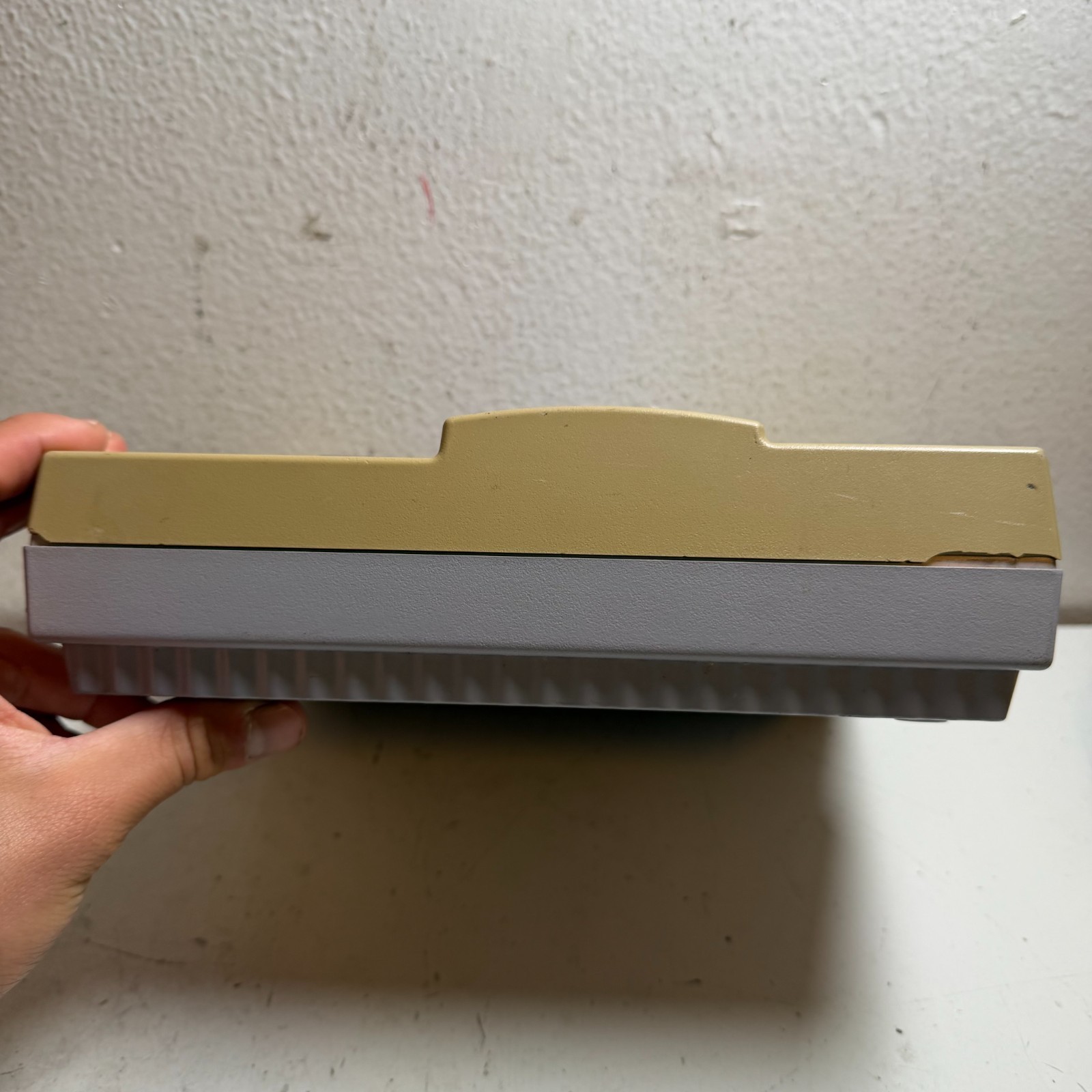 Super Nintendo SNES SNS-001 Beige 16-Bit Video Gaming Console – For Parts
