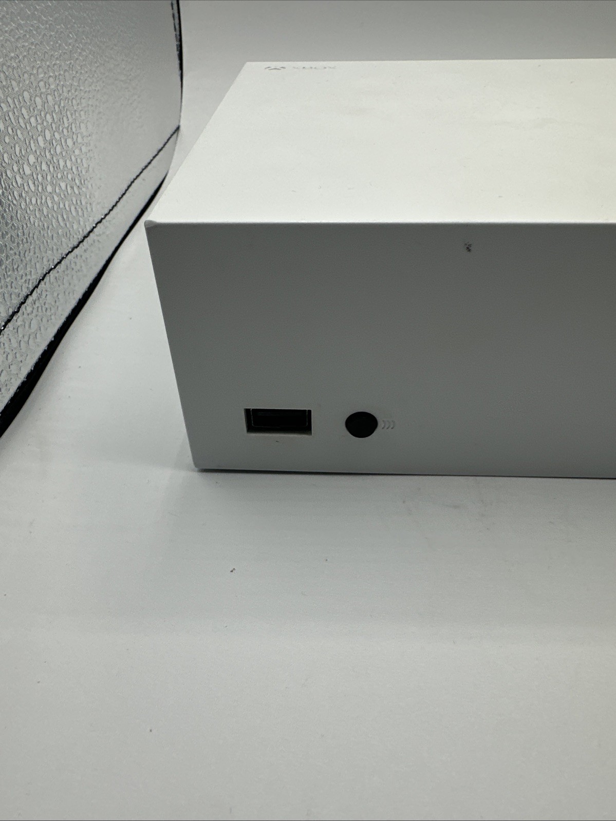 Microsoft Xbox Series S 512GB – White (CONSOLE ONLY) Bad HDMI Port W/ Box – Read