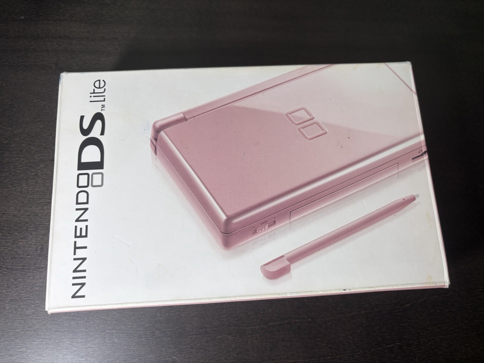 Near Mint – Nintendo DS Lite Handheld System – Pink Metallic Rose – Extras