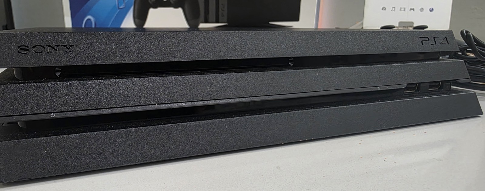 Sony PlayStation 4 PS4 Pro 1TB Black Console CUH-7015B Bundle 16 Games