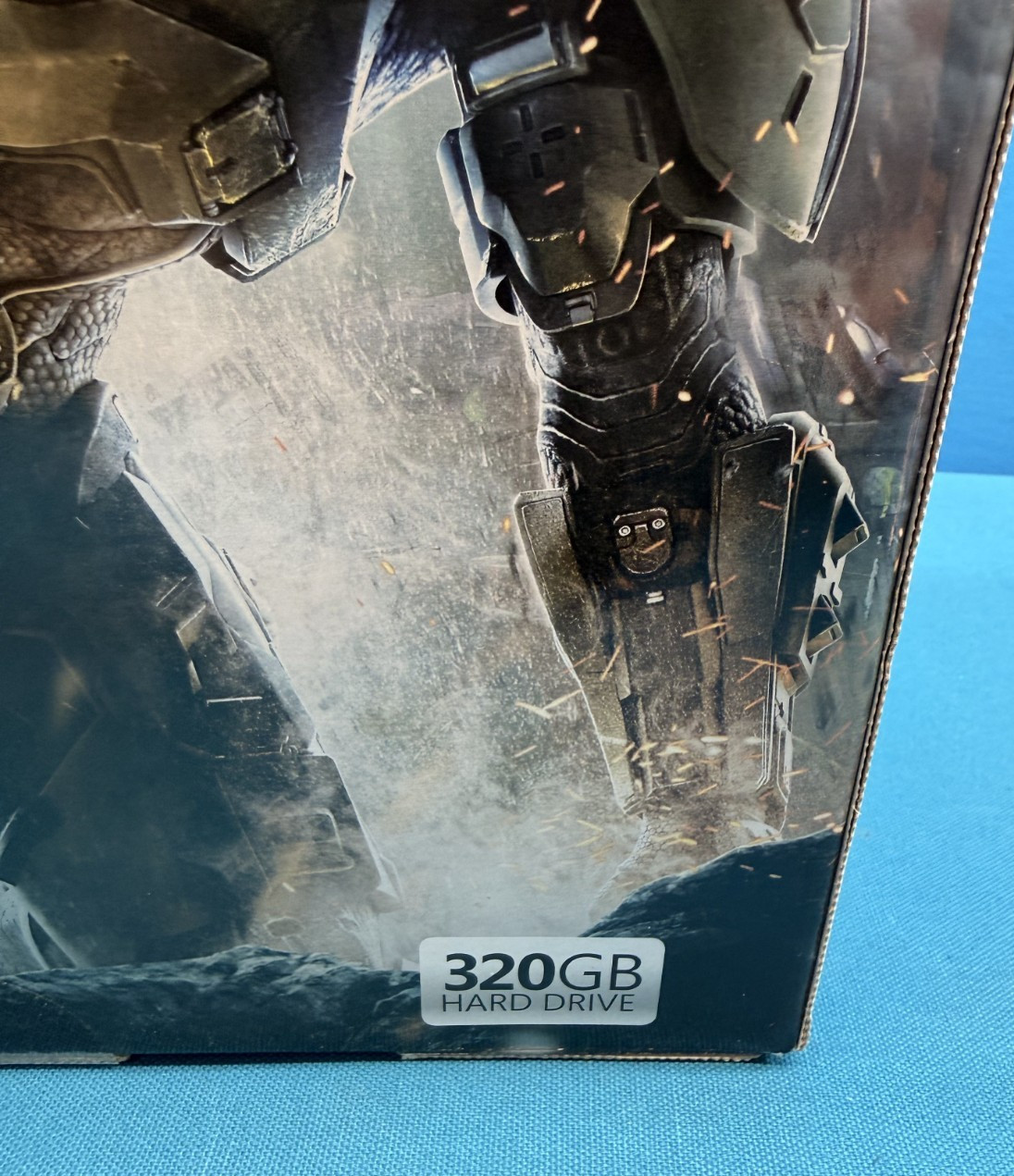 Xbox 360 320GB Halo 4 Bundle – Console Headset Controllers & Game