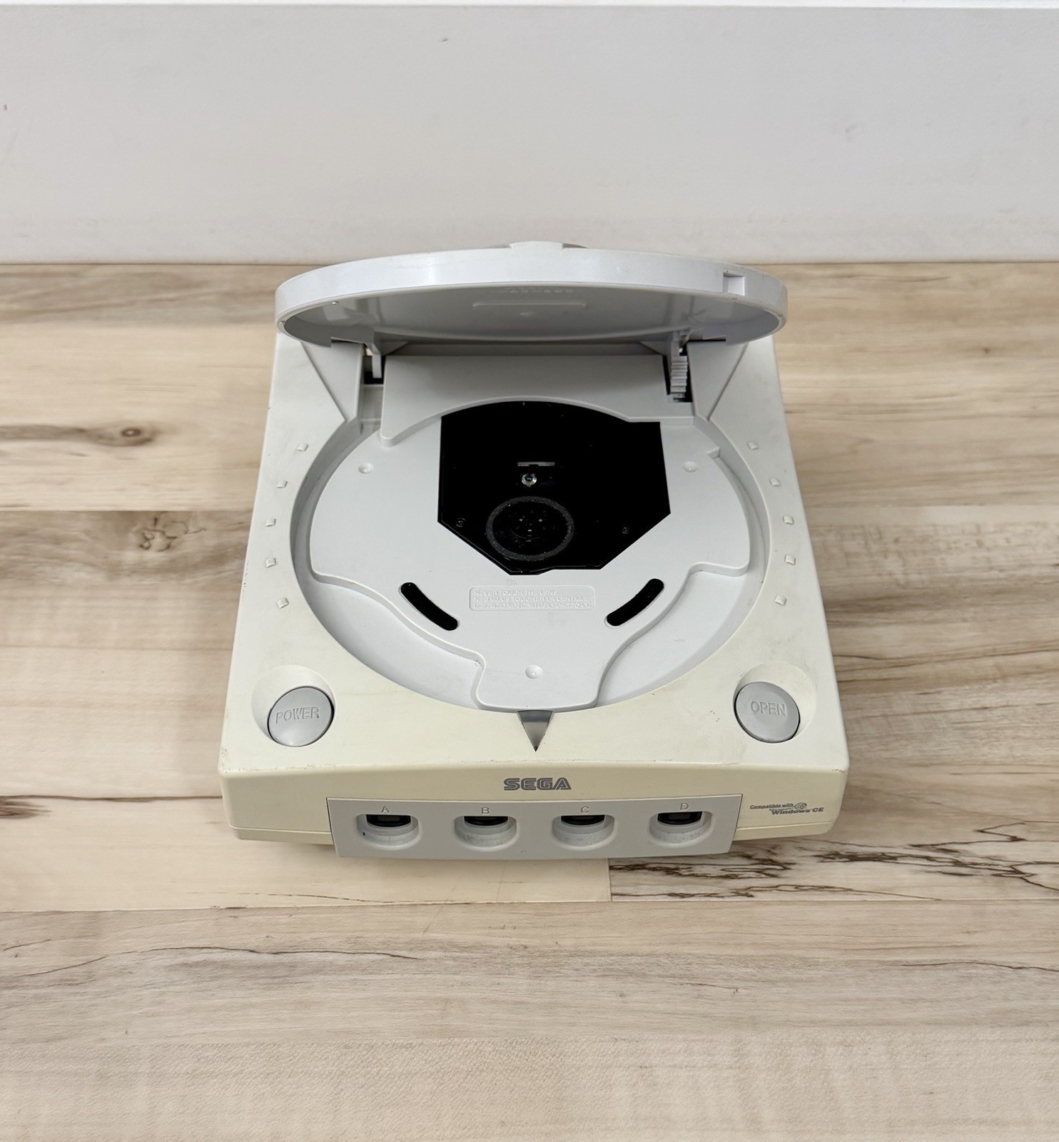 SEGA Dreamcast HKT-3020 Console Bundle Controller + Game – Tested/Working