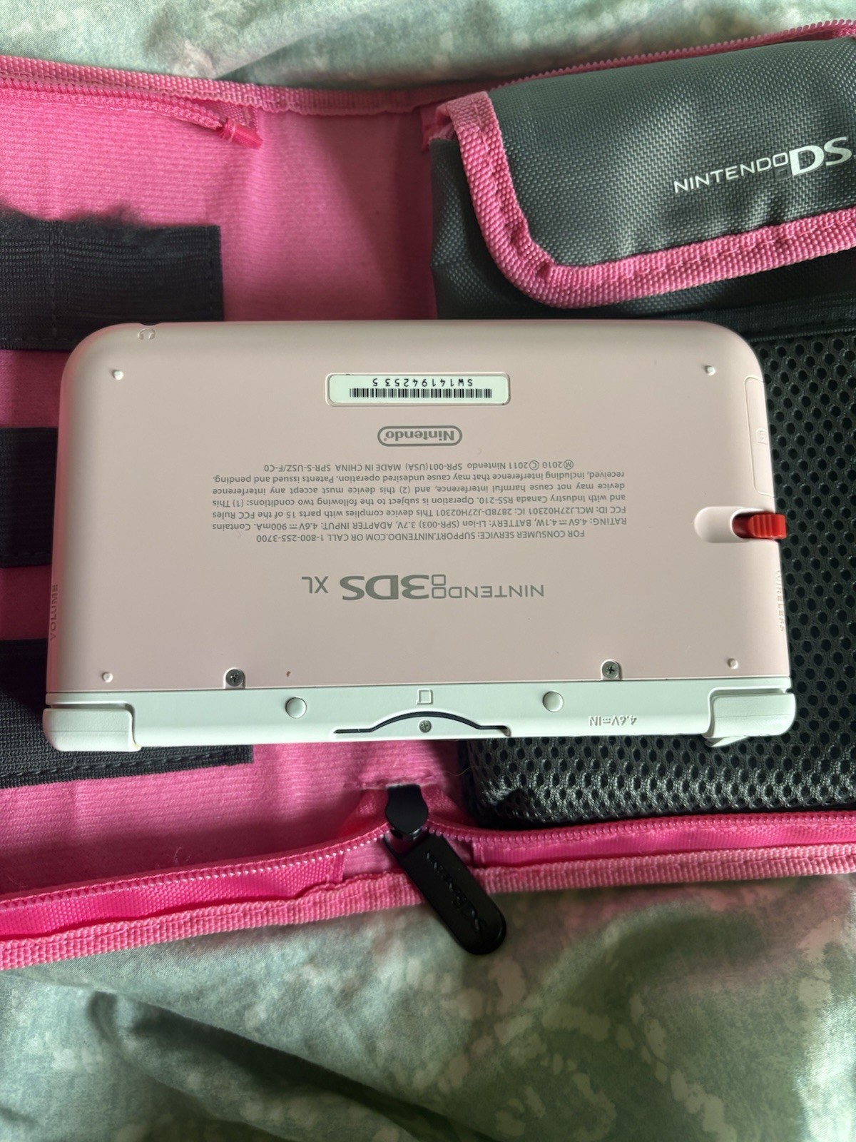 Nintendo 3DS XL Handheld System Pink