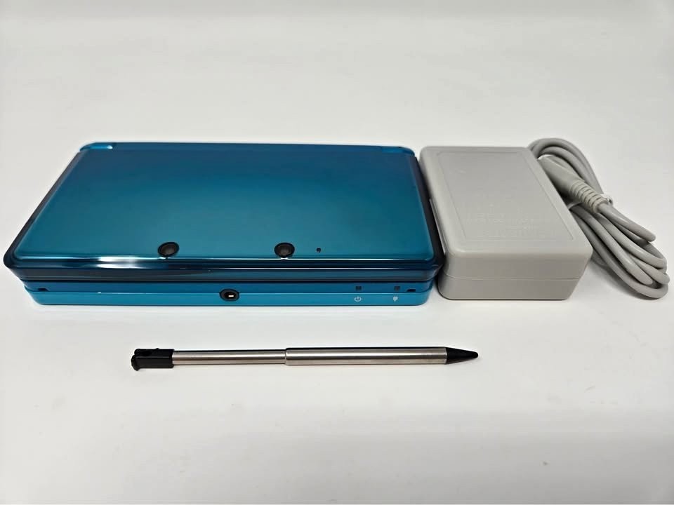 Nintendo 3DS Aqua Blue Console – Pristine Condition, (Region-Free Upgraded)