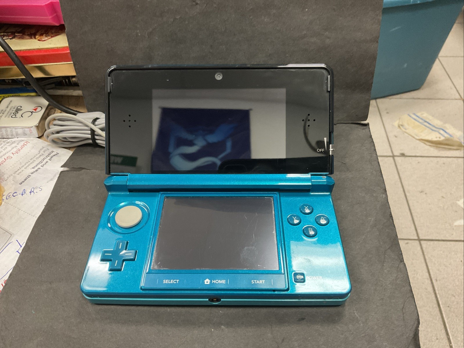 Nintendo 3DS Aqua Blue Handheld Console Fully Tested Teal Bundle W/ Game Used