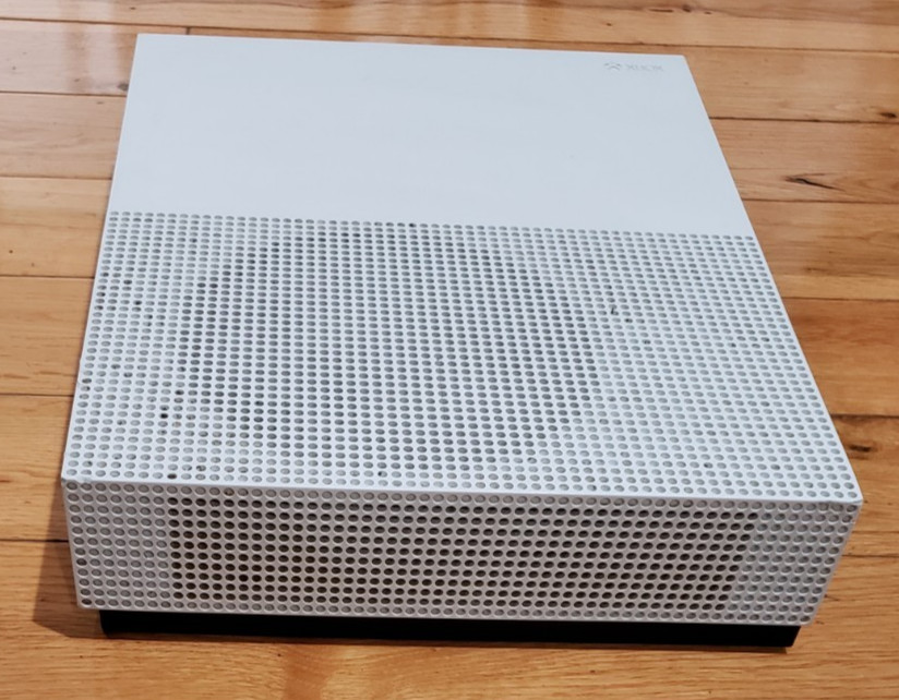 Xbox One S 1TB Console 1681 White Bundle, Wired Controller, Cords, TESTED *READ