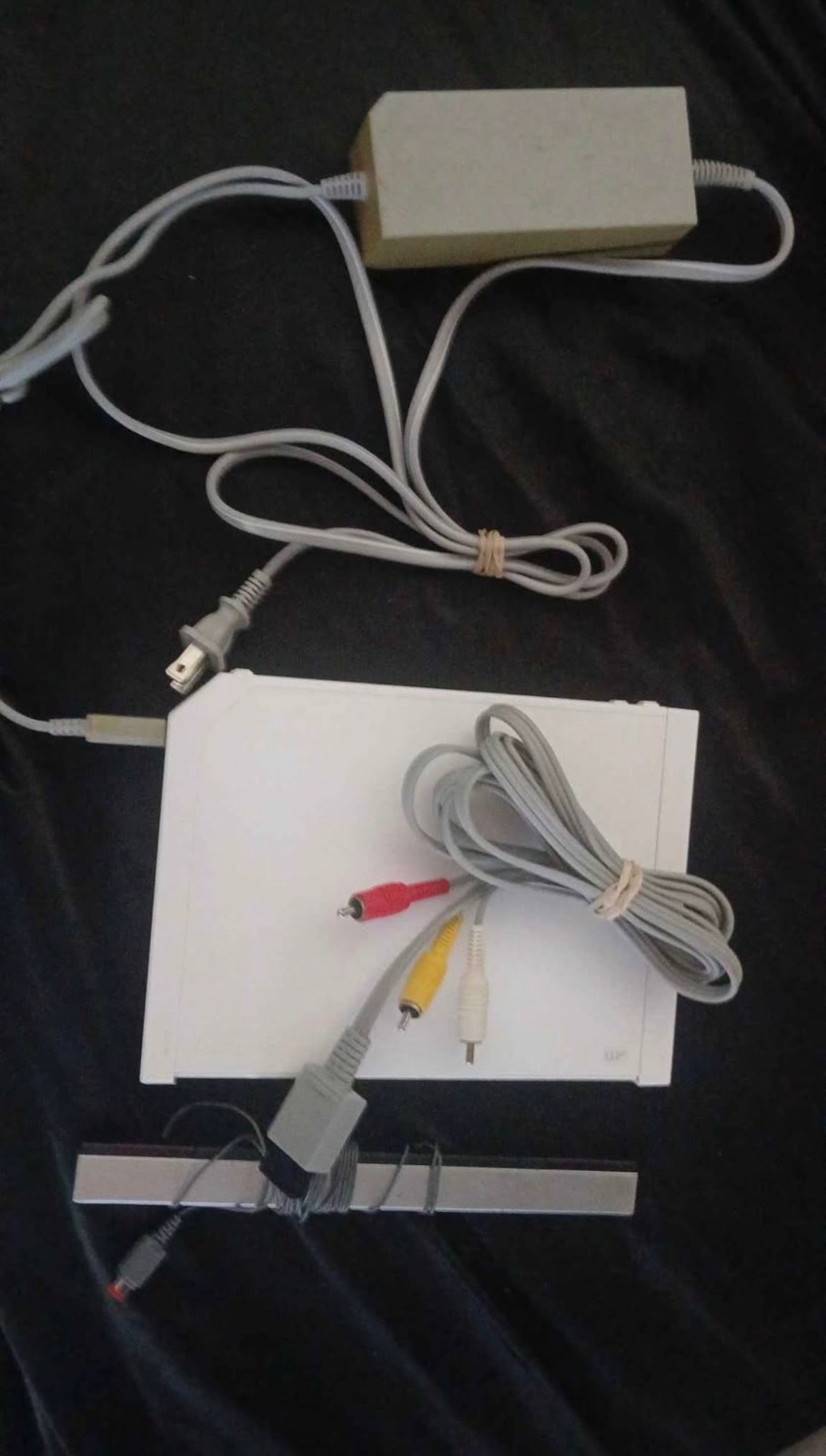 Used Nintendo Wii RVL-001 512 MB Home Console – White – NO WIIMOTE