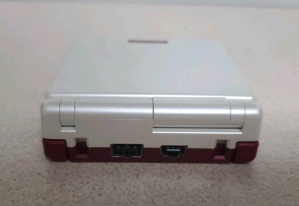 Gameboy Advance Sp Famicom Special Edition