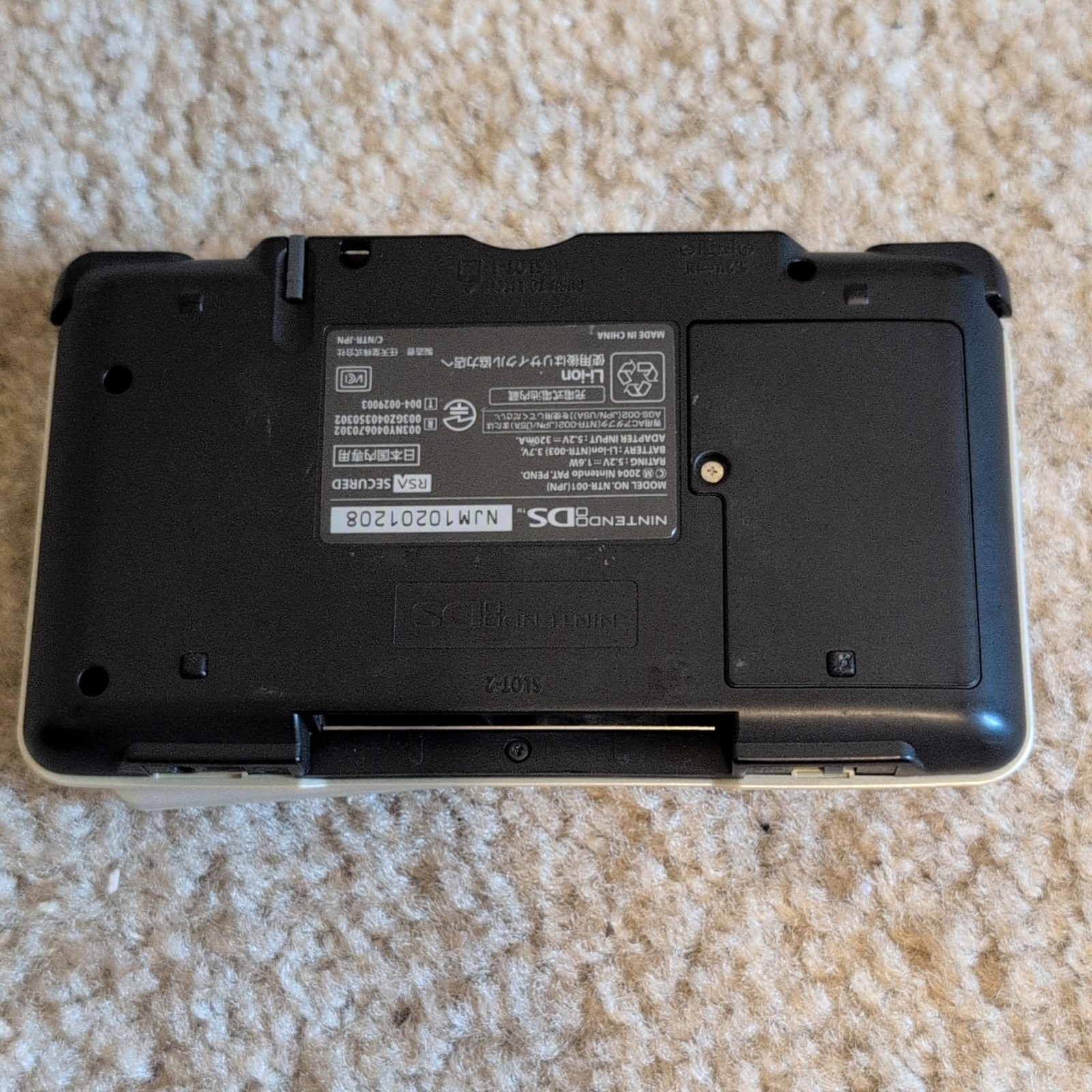 Nintendo DS Silver/Black BROKEN HINGES, Tested with Stylus, NO CHARGER
