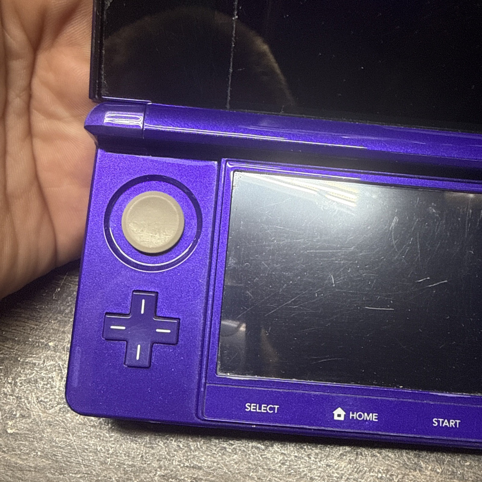 Nintendo 3DS CTR-001 Purple Handheld System 3D Capability Headphone Jack