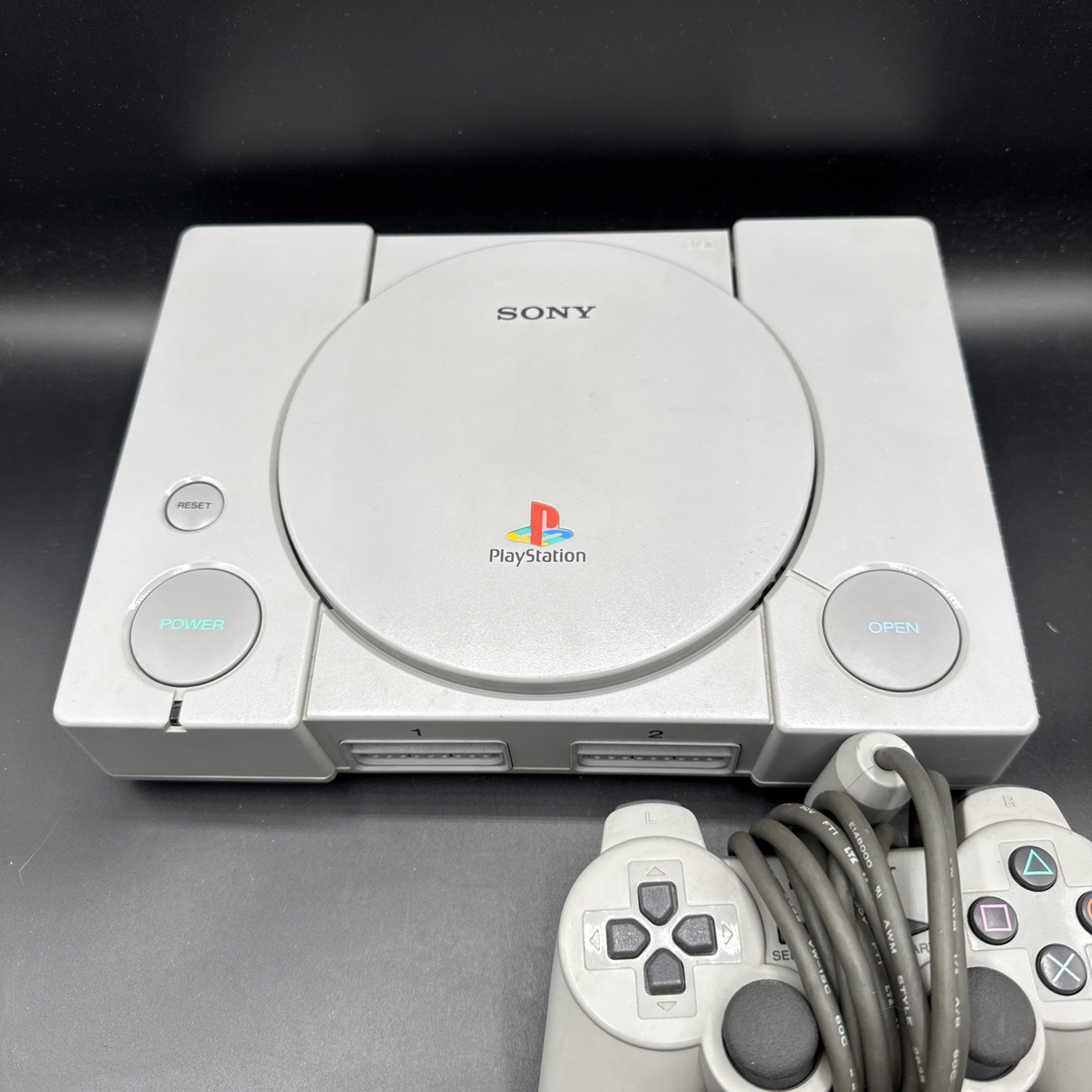 Sony PlayStation 1 Video Game Console – Gray SCPH-7501 1 Controller NO CABLES