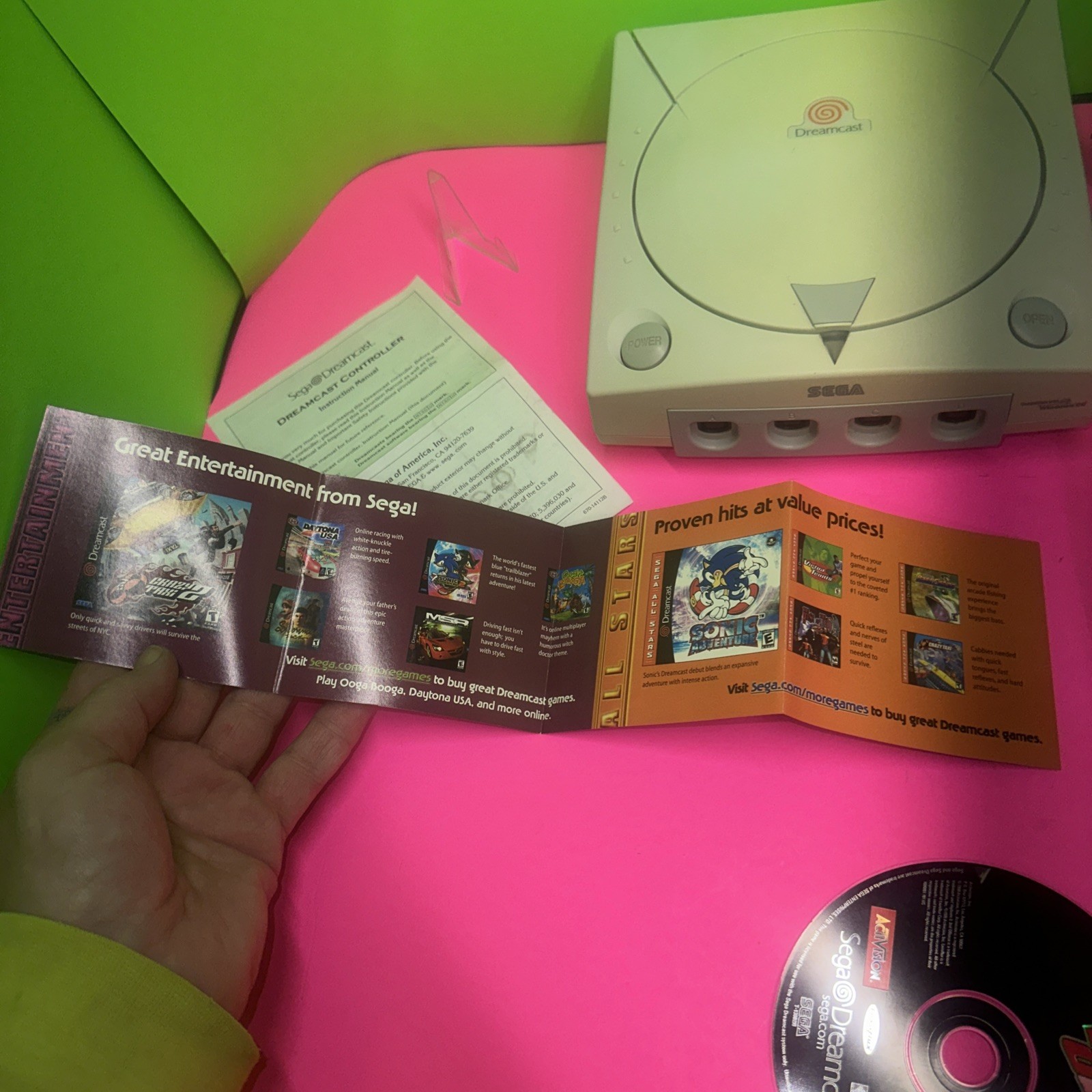 SEGA Dreamcast Console Bundle HKT-3020 VMU Cords OEM Controller Tested Working