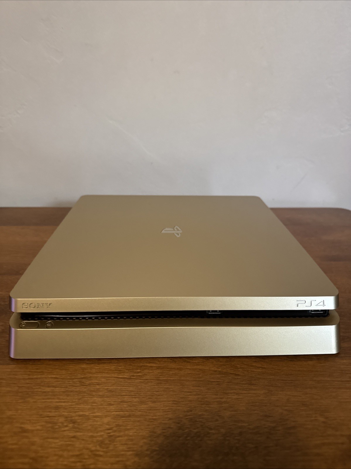 Sony PlayStation 4 Slim Limited Edition 1TB Console -Gold Complete In Box Bundle