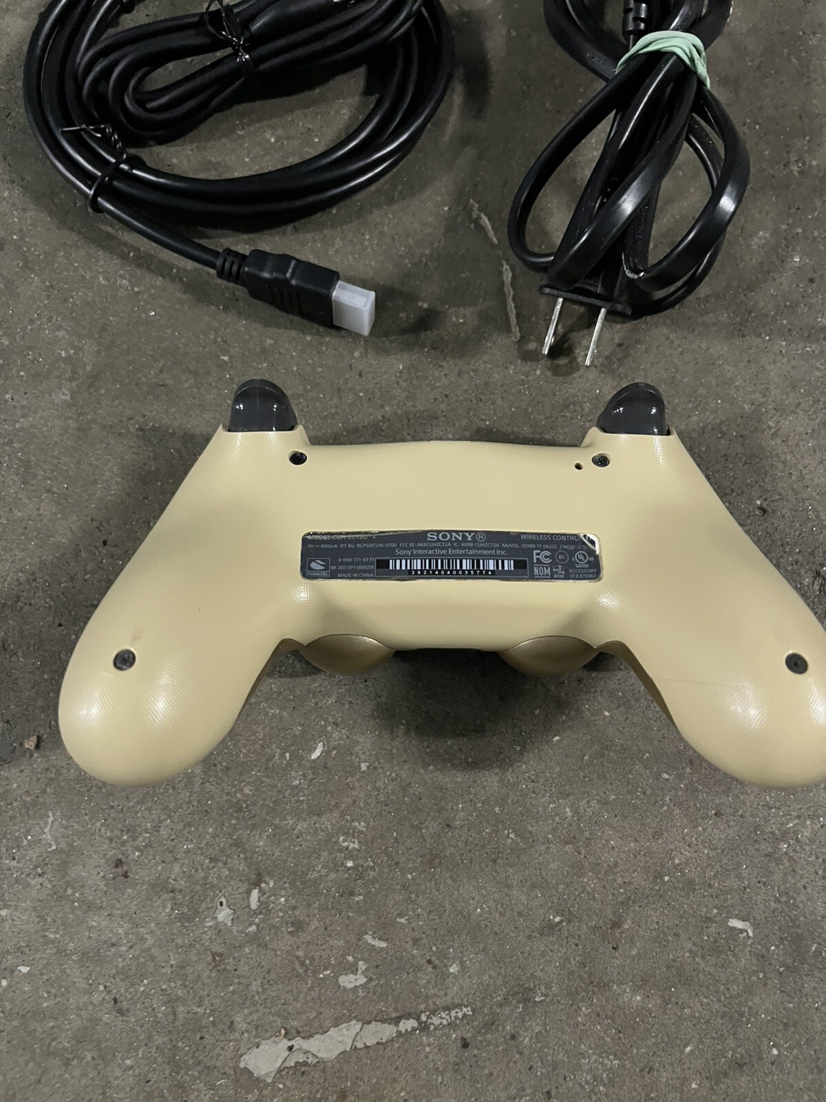 10.50 FIRMWARE Sony PlayStation 4 Slim PS4 1TB Gold Console CUH-2015B