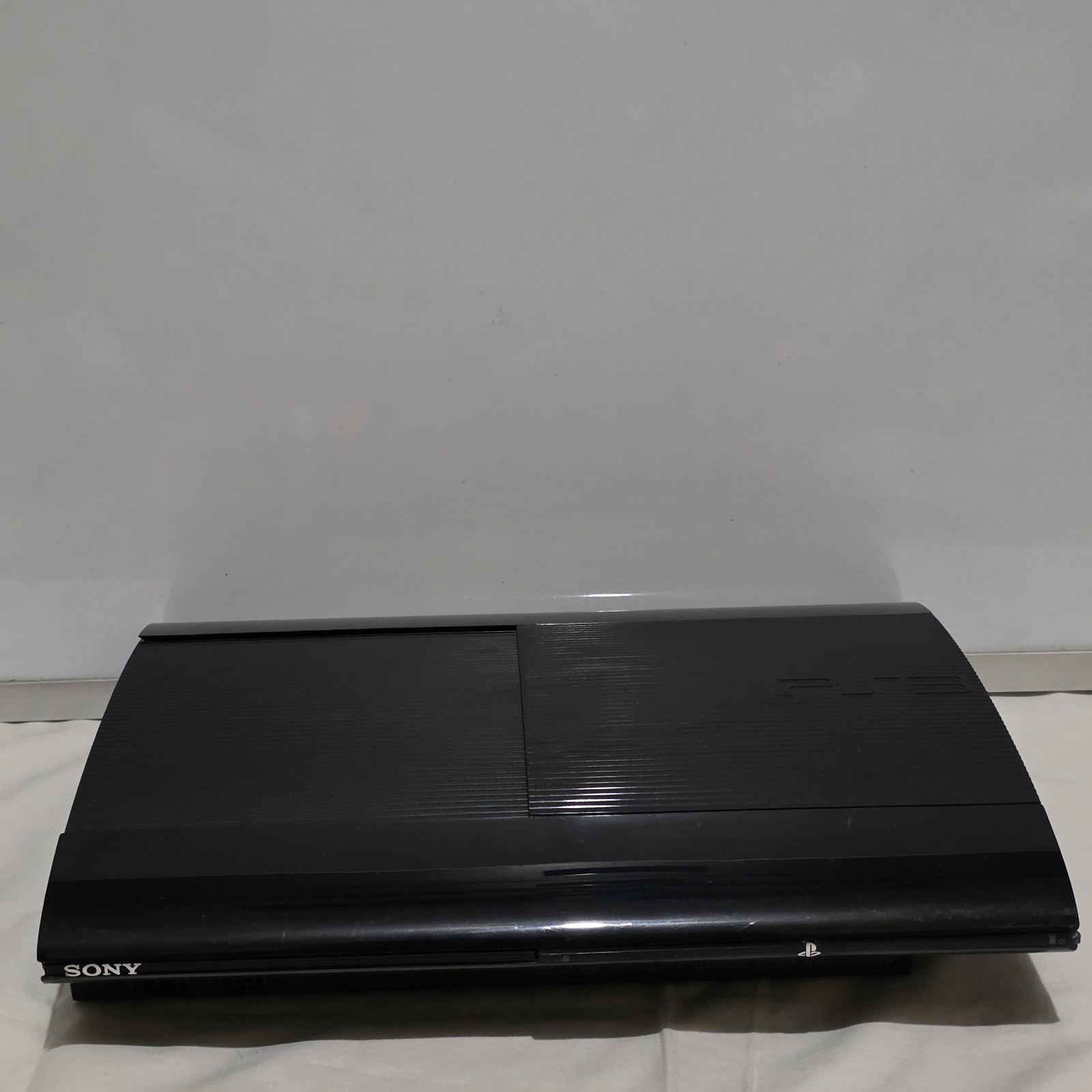 Sony PlayStation 3 PS3 Super Slim CECH-4001B 250GB Black Console Bundle Tested