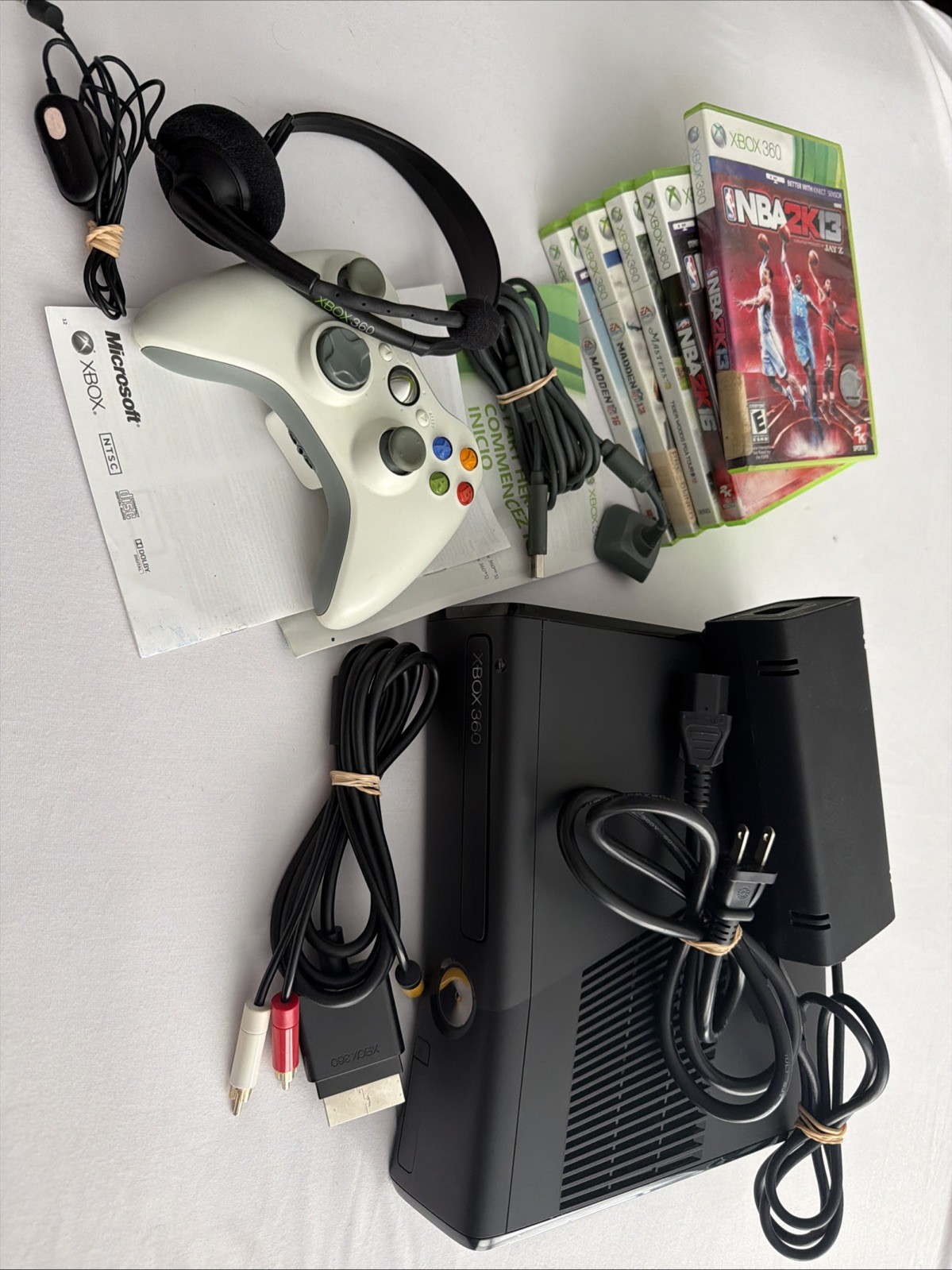 Xbox 360 Slim 250GB Console Bundle Controller 5 Games Tested and Working READ