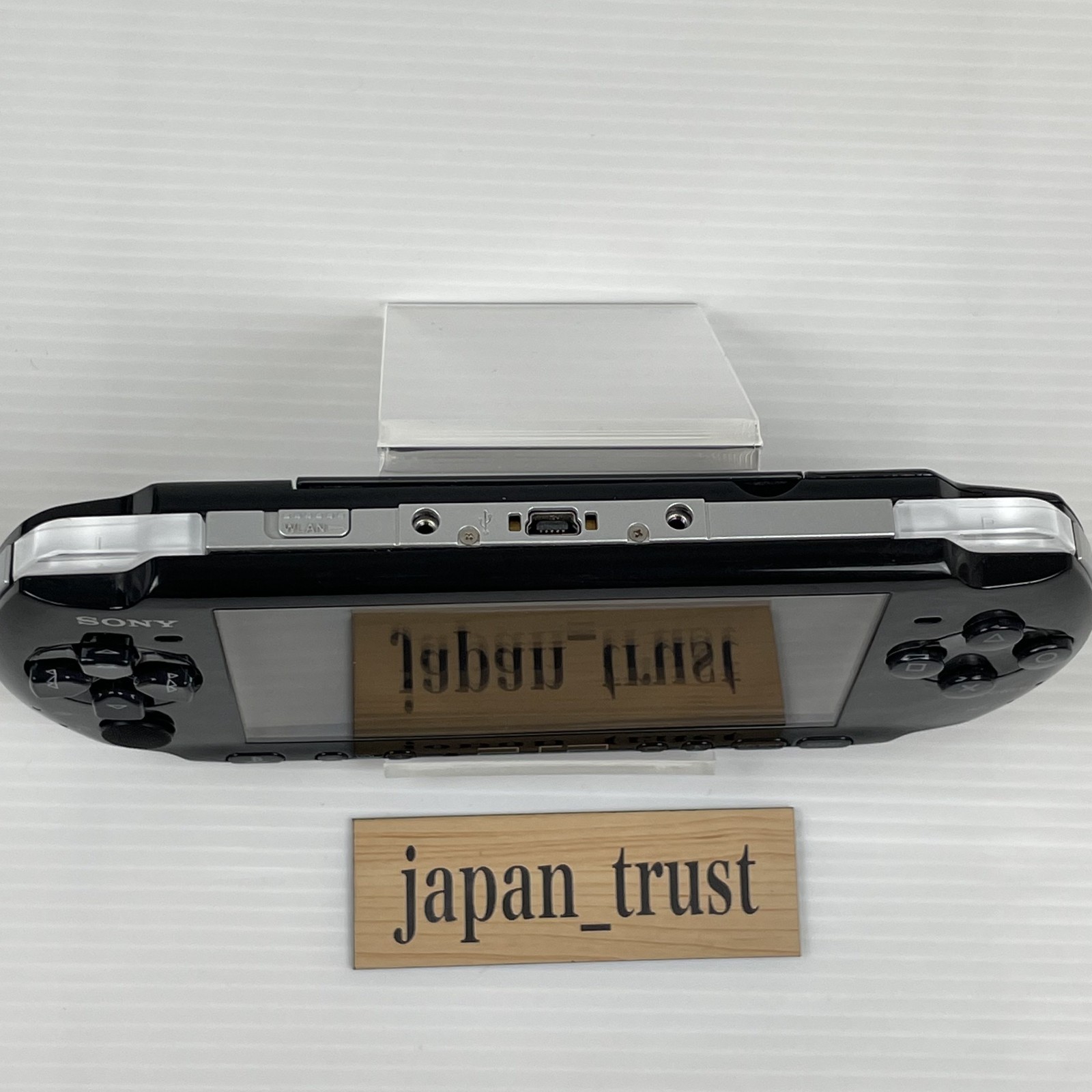 VIBRANT BLUE PSP 3000 System w/ Charger, 4gb Memory Card Set Tested Working
