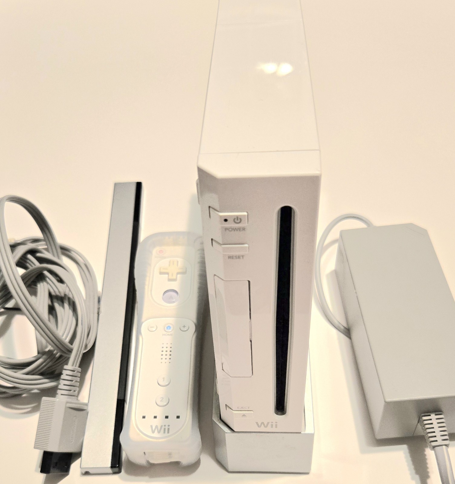 Nintendo Wii RVL-001 512 MB Home Console – White Tested B