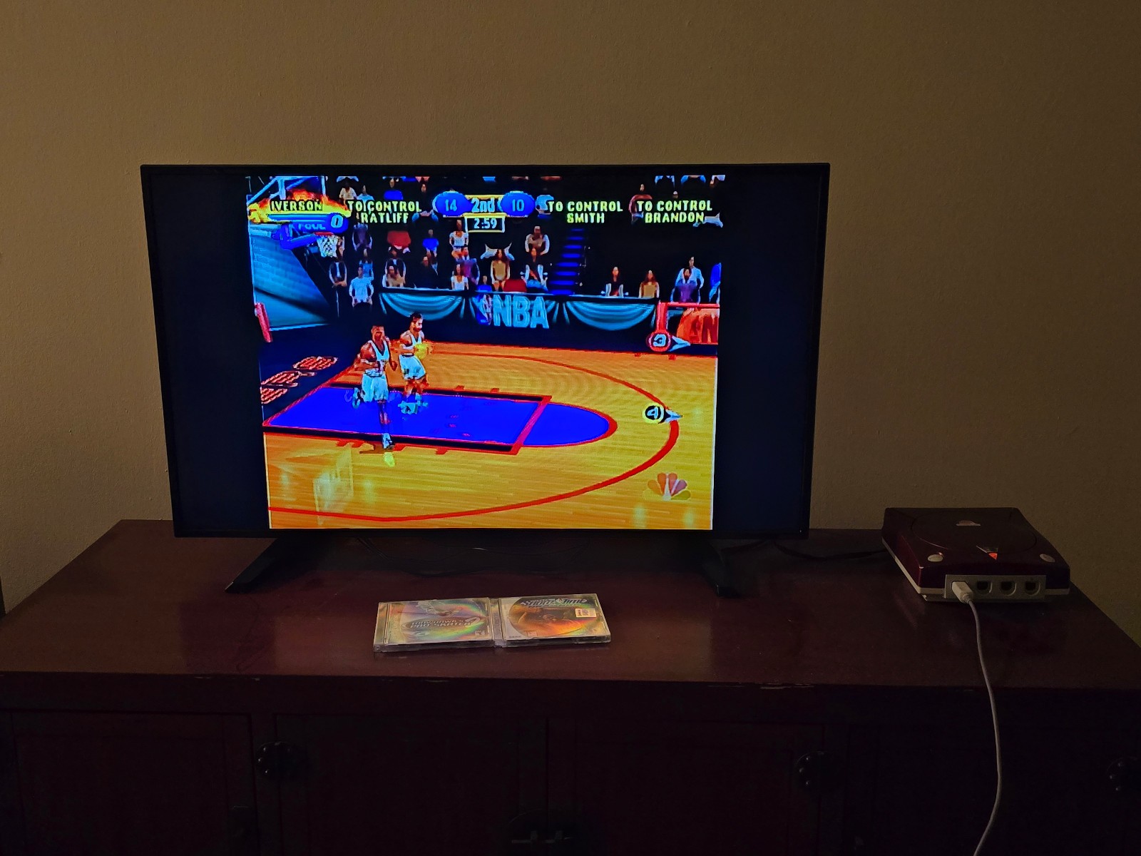 Sega Dreamcast Console with 2 Games and Controller *Please Read*