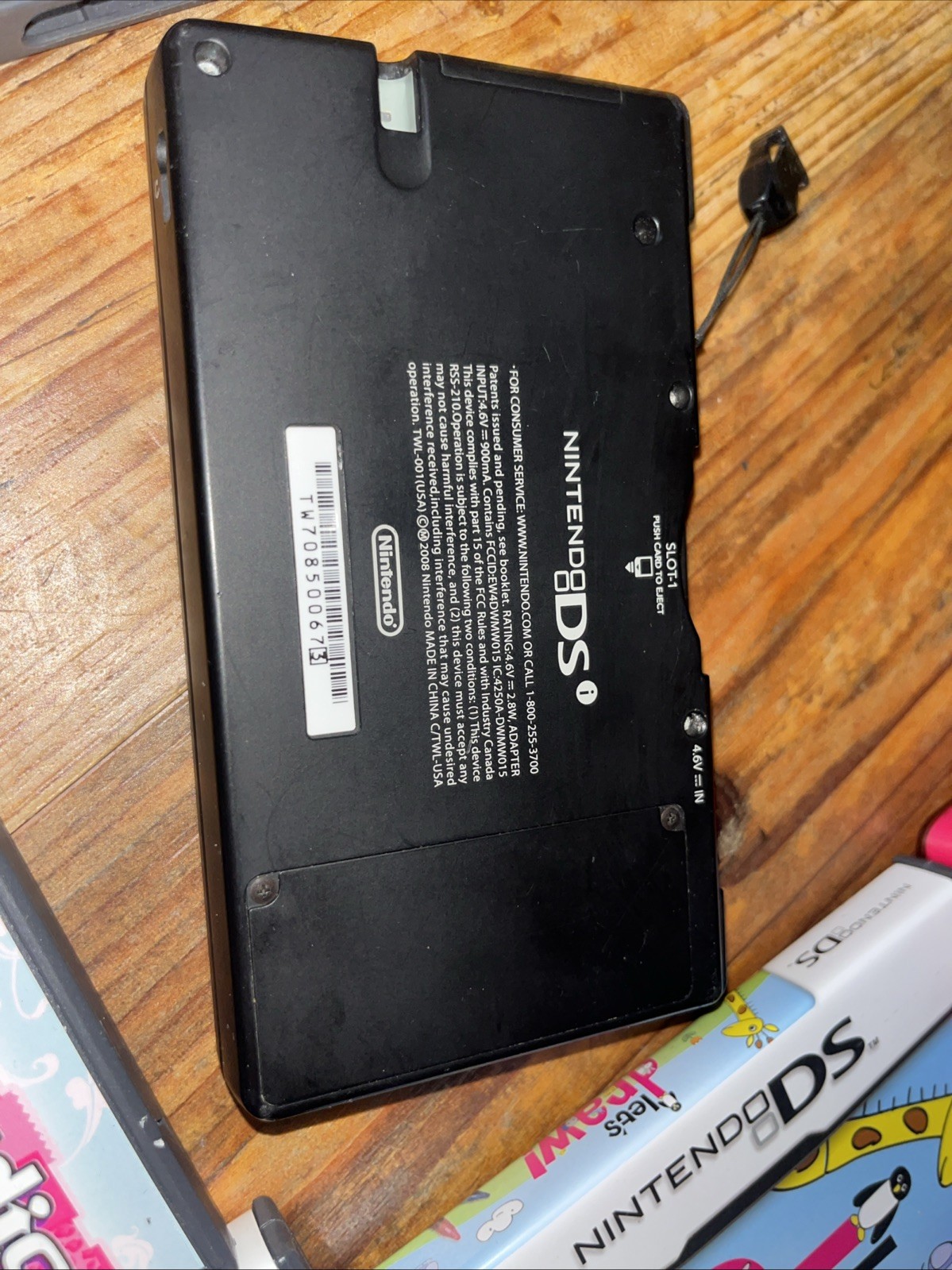 Nintendo DSi (TWL-001) 2008 Black Bundle w/ 5 Games & Carrying Case