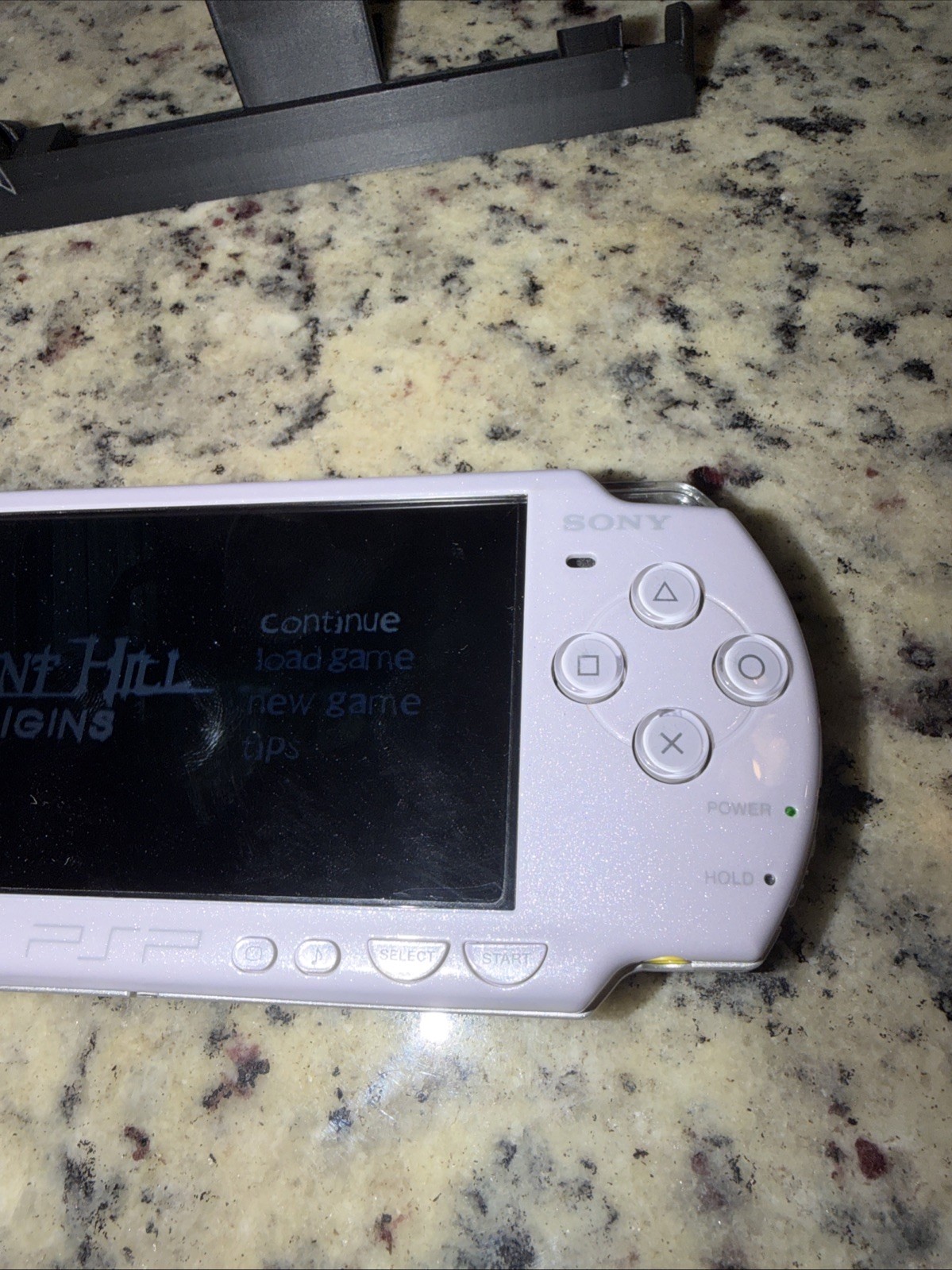 Sony PSP 2000 Rose Pink Handheld System 128 Mb Sd Card Power Cord Fast Ship